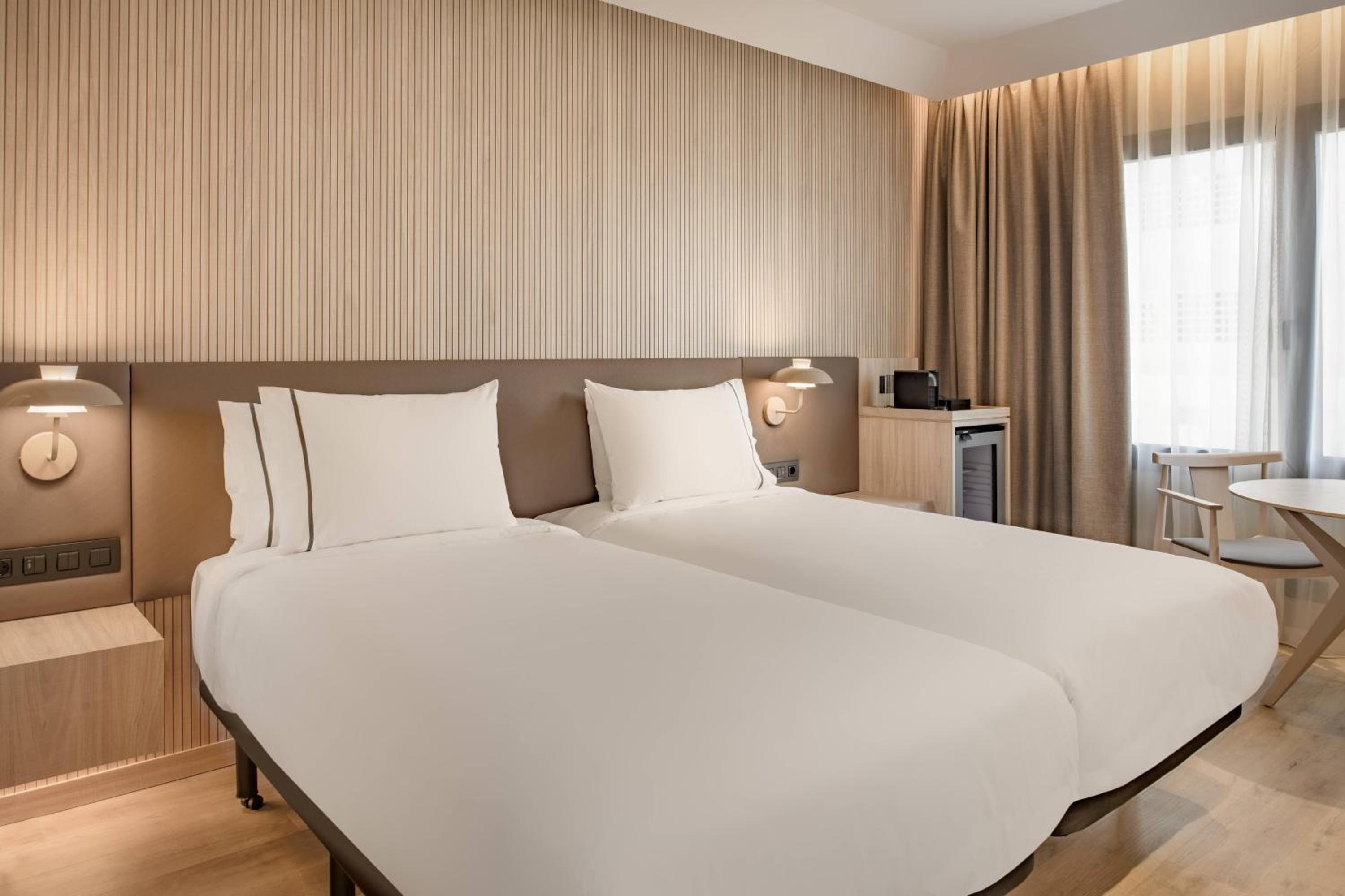 Standard Guest Twin Room