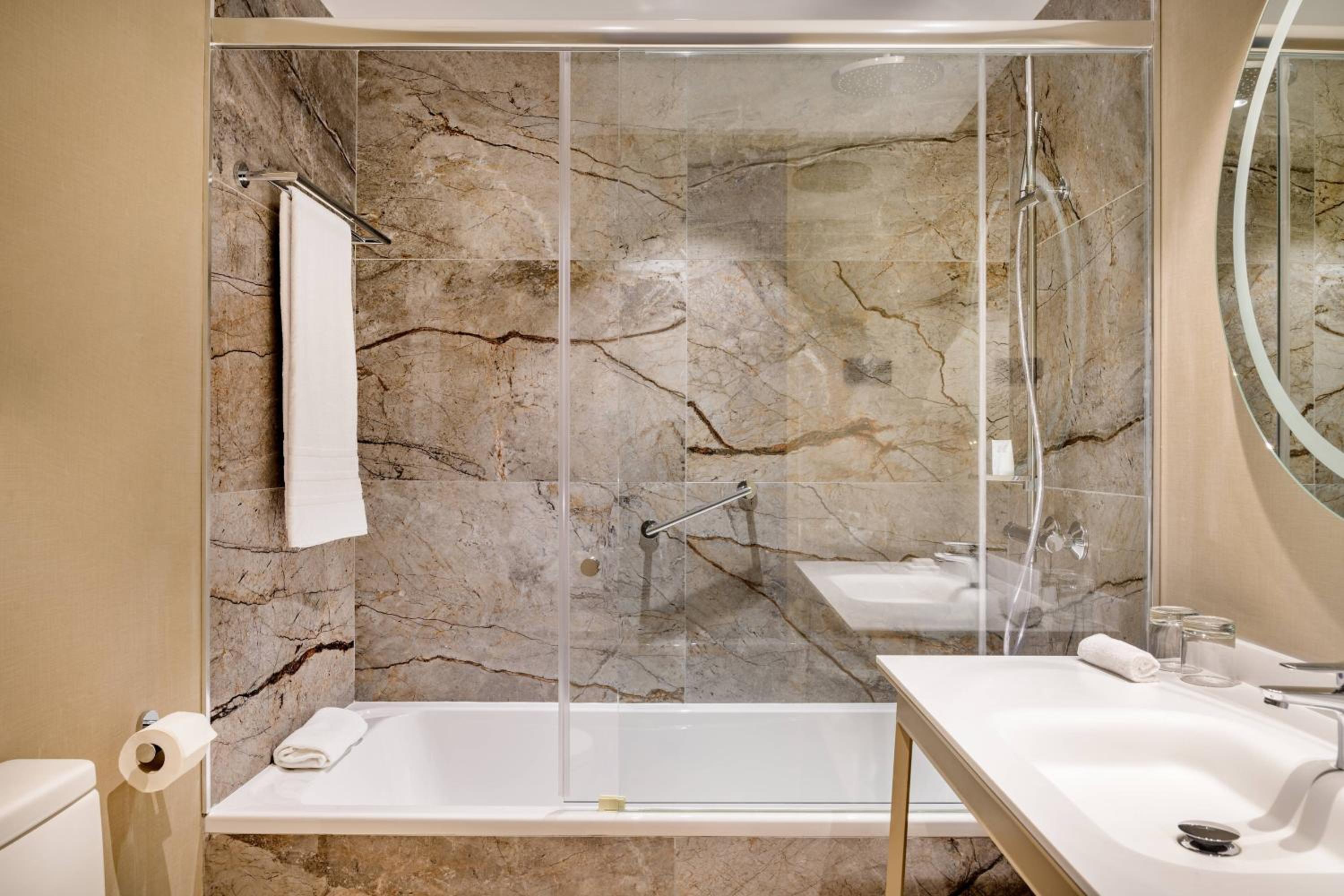 Standard Guest Twin Room