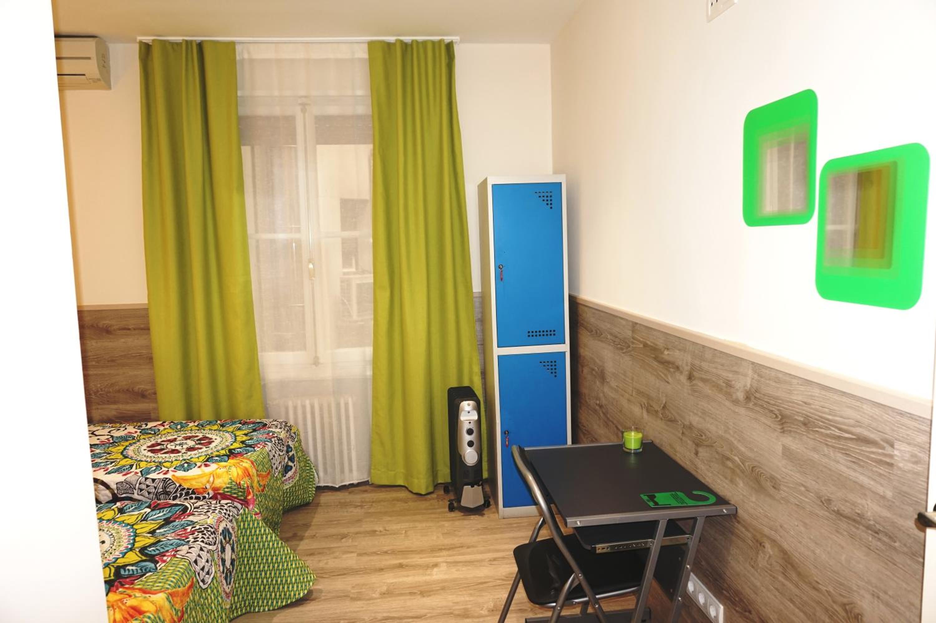 Habitación Doble con Baño
