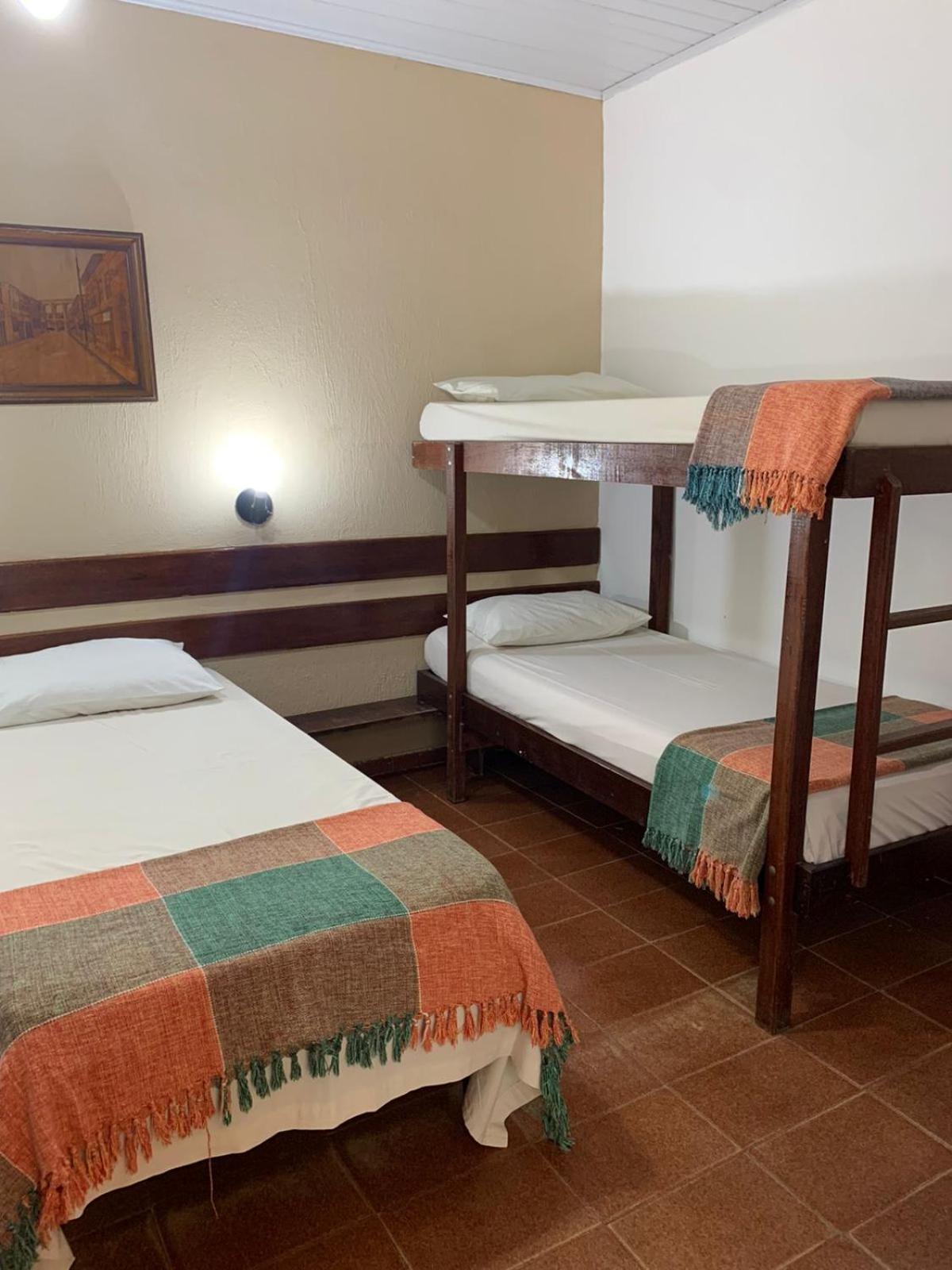 Quadruple Room with Private Bathroom photo 1