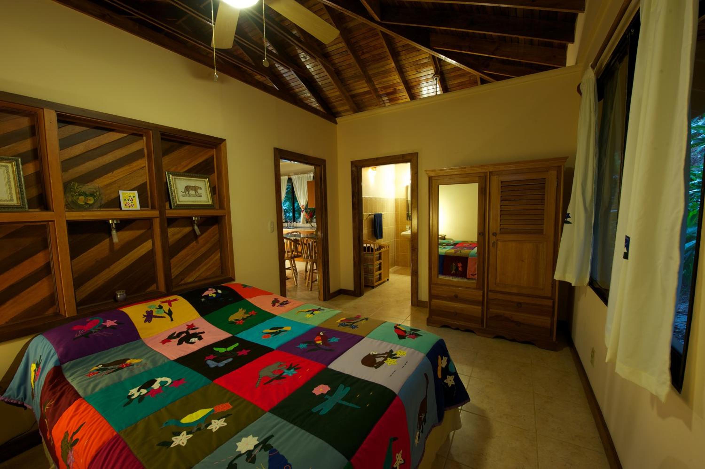 One-Bedroom House photo 2