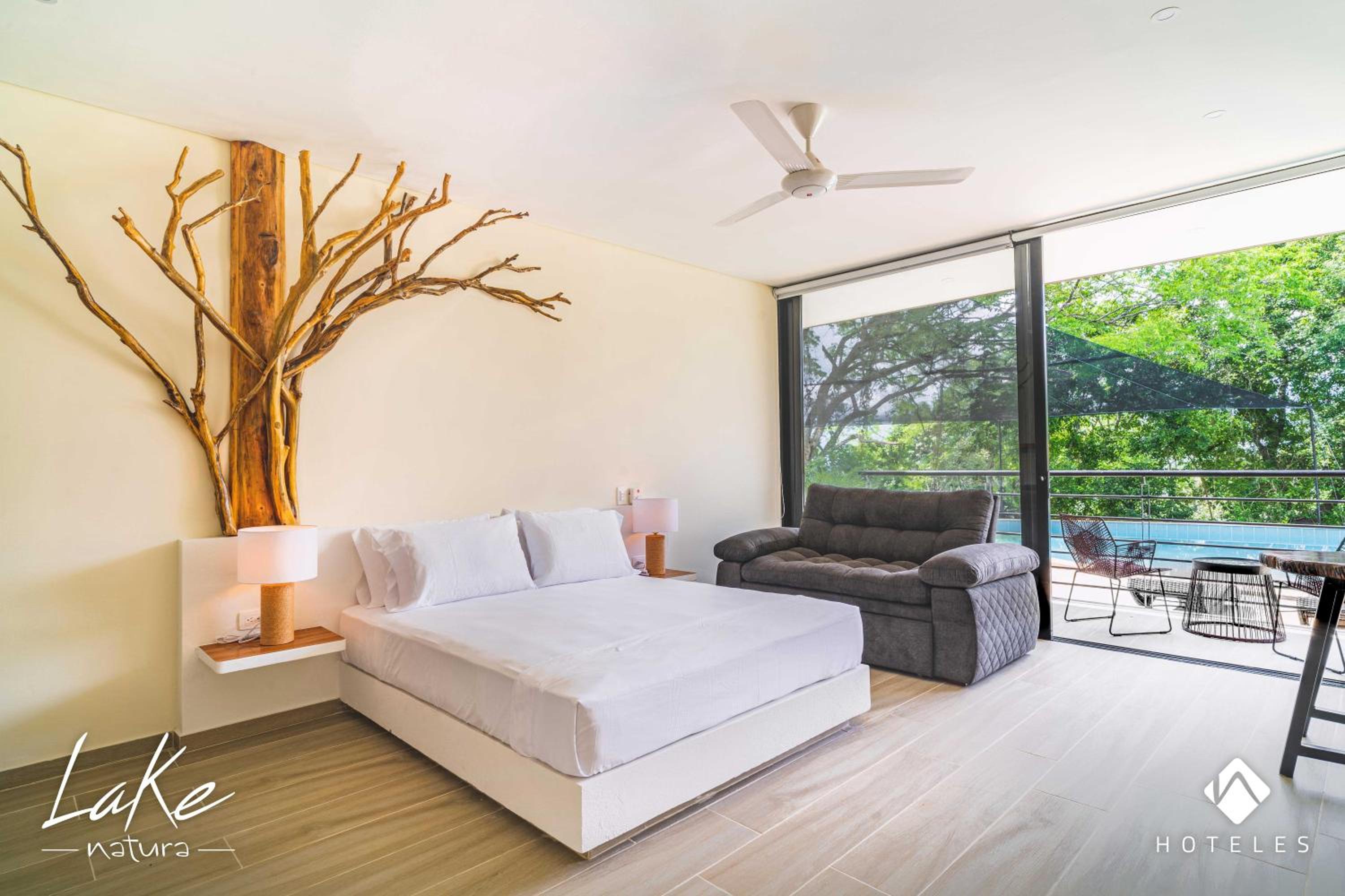 Junior Suite With Balcony photo 2