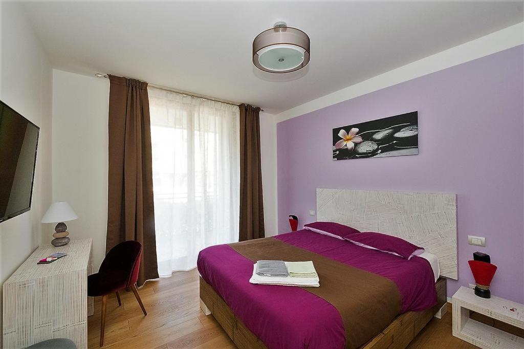 Double Room with Private External Bathroom photo 2