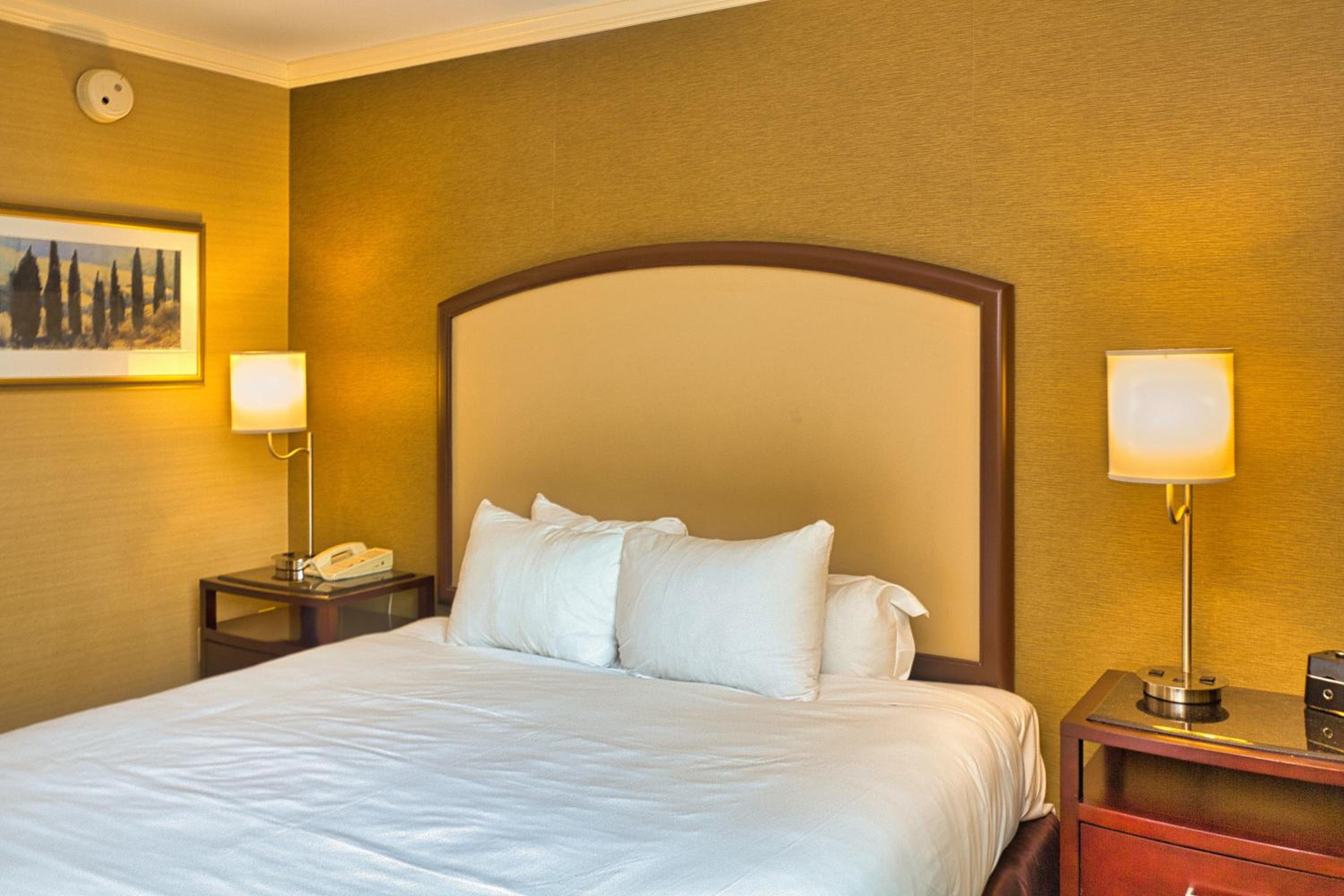 King Room with City View - Photo 14