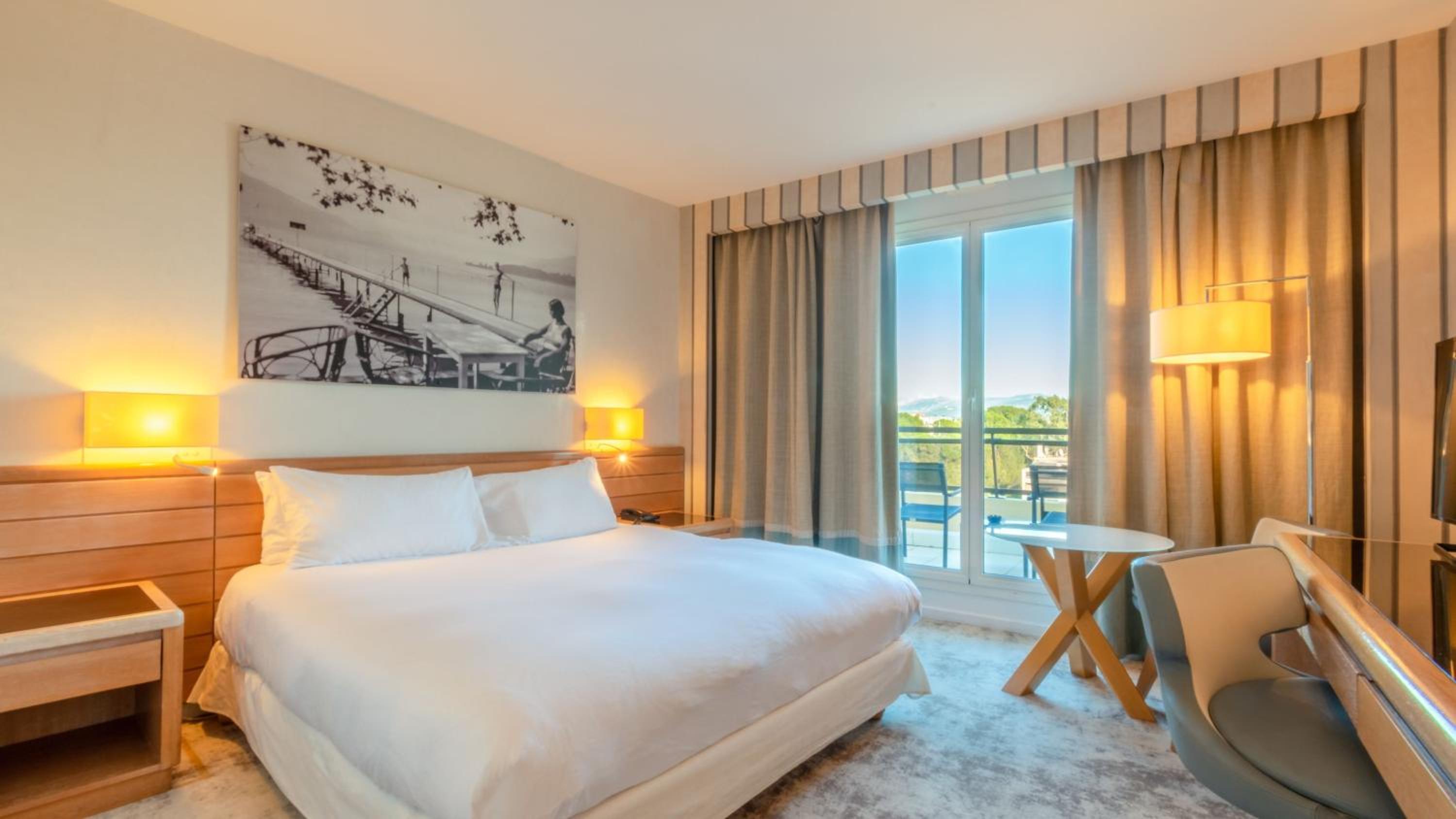 Standard Double Room with Balcony - Photo 27