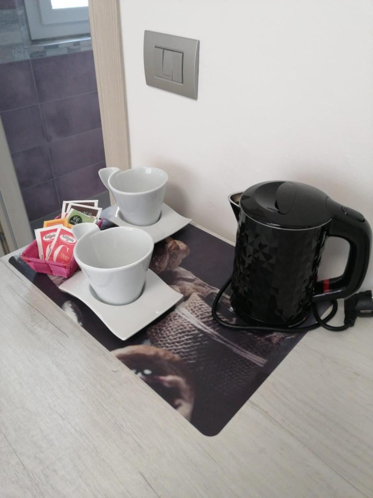 Double or Twin Room with Private Bathroom photo 2