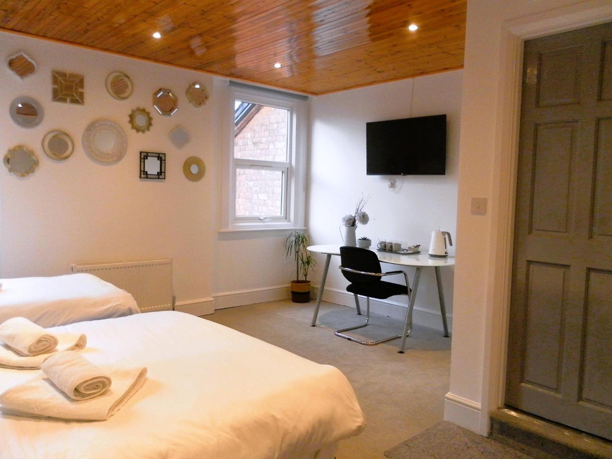 Deluxe Triple Room - Photo 1