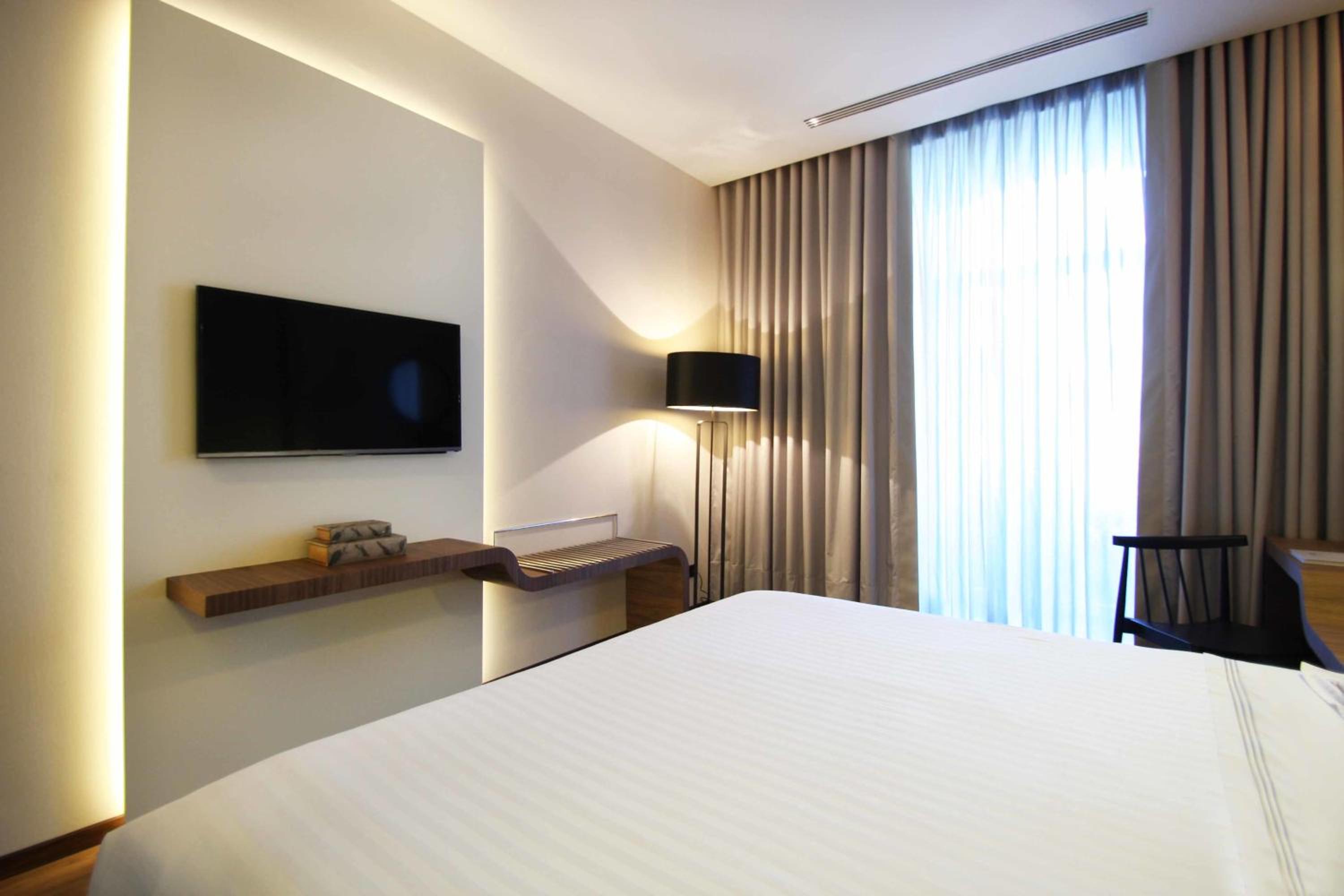 Available room