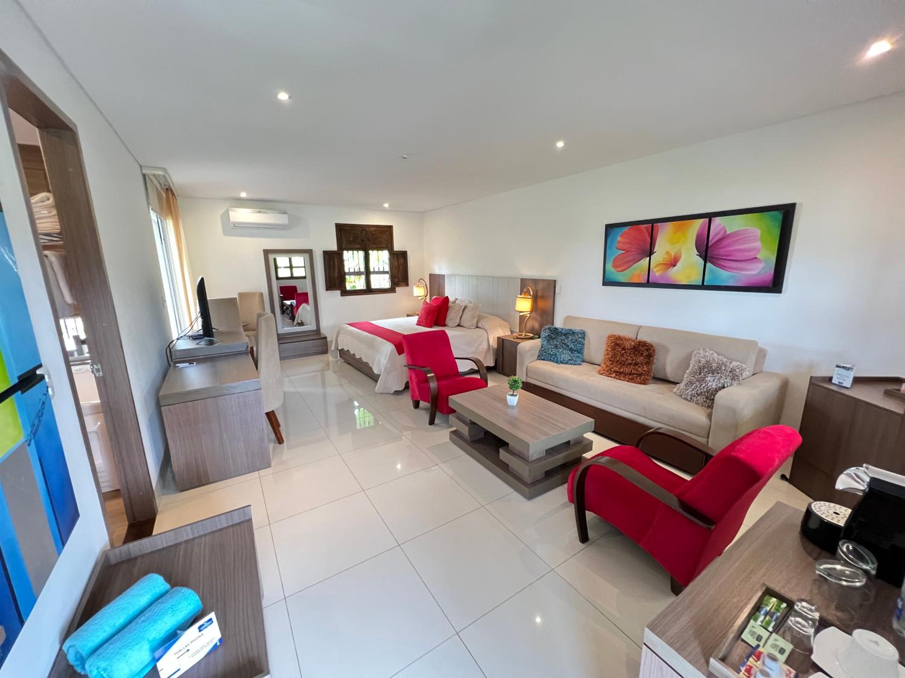 Deluxe Suite