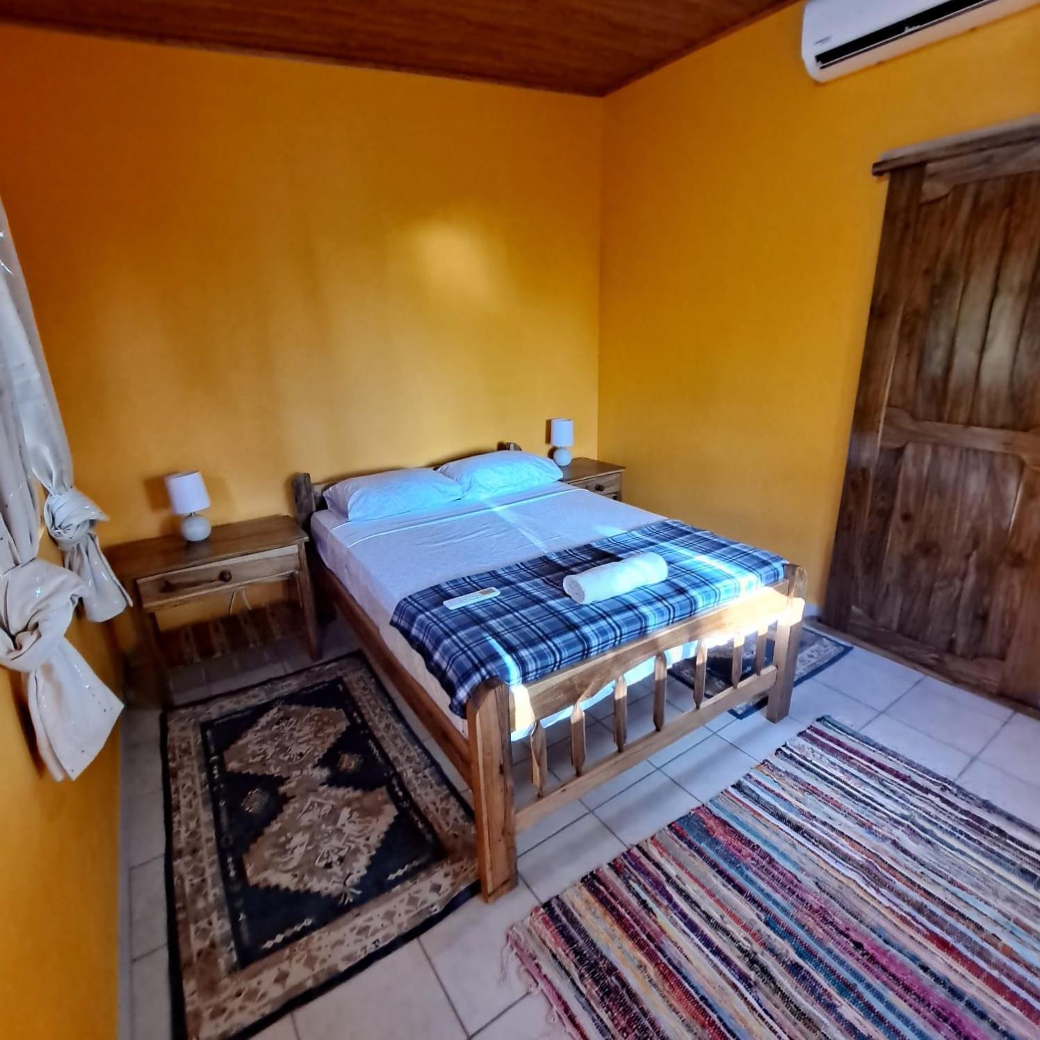 Twin Room with Bathroom photo 1