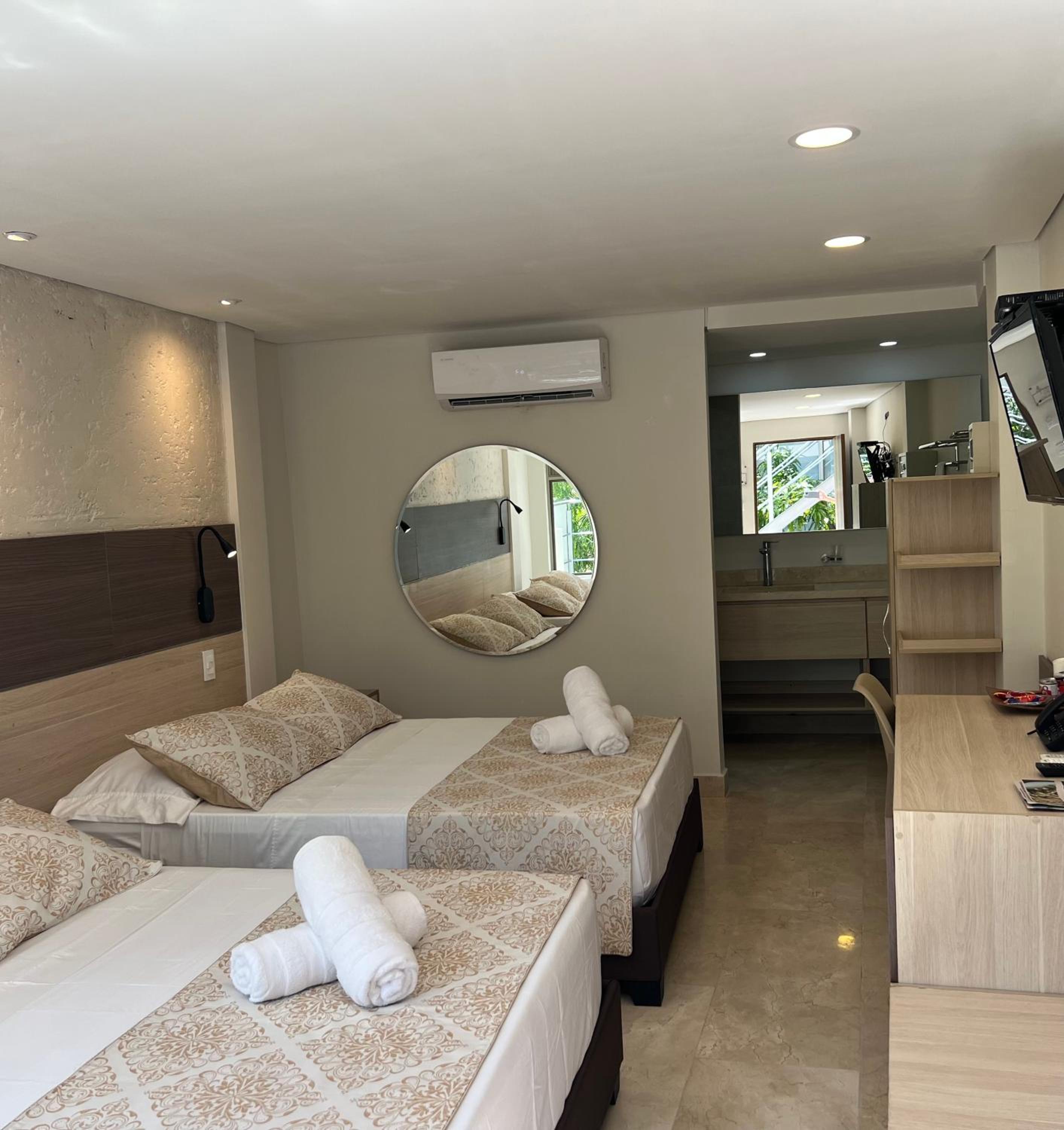 Superior Twin Room - Photo 1