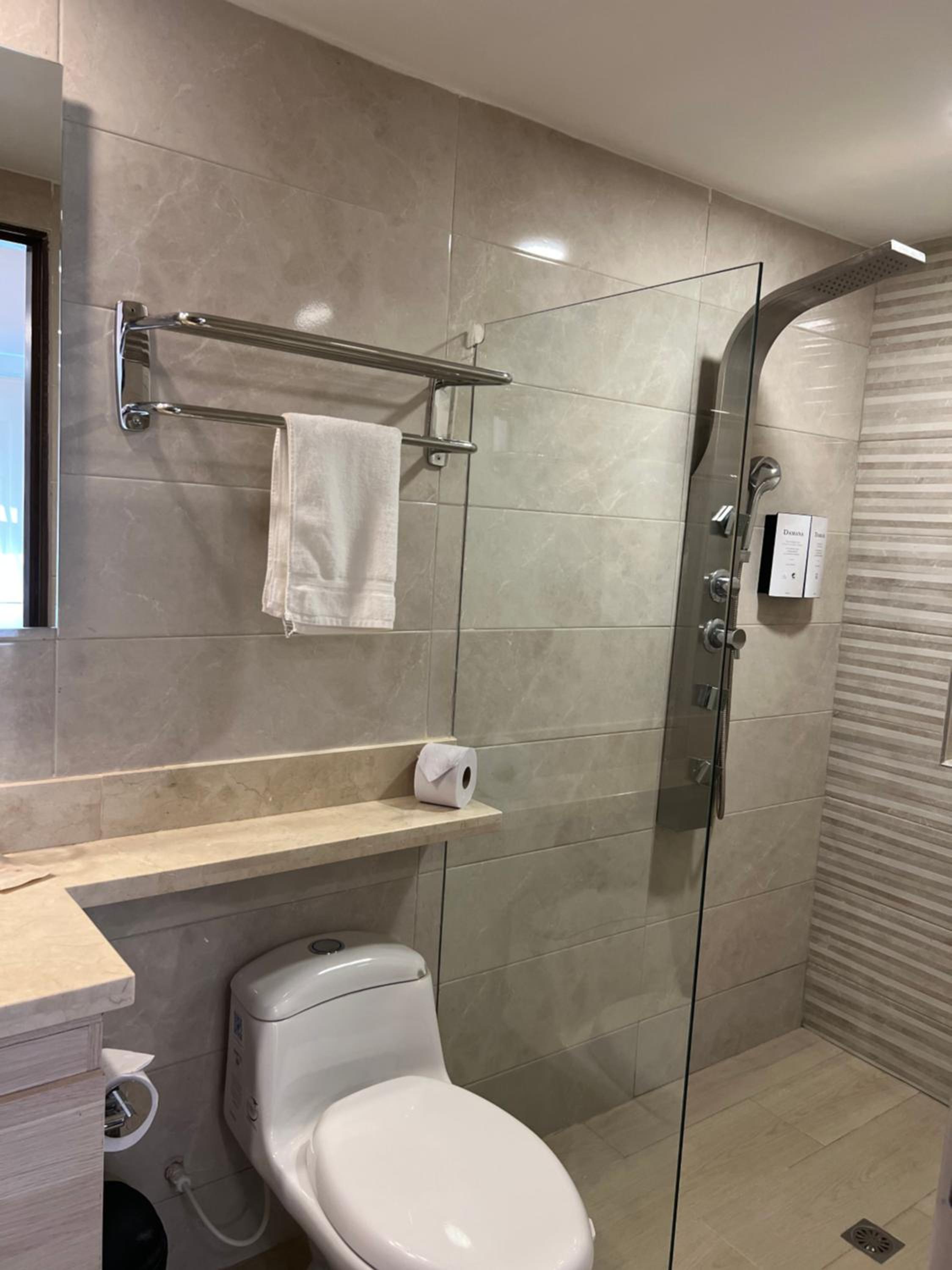 Superior Twin Room - Photo 8