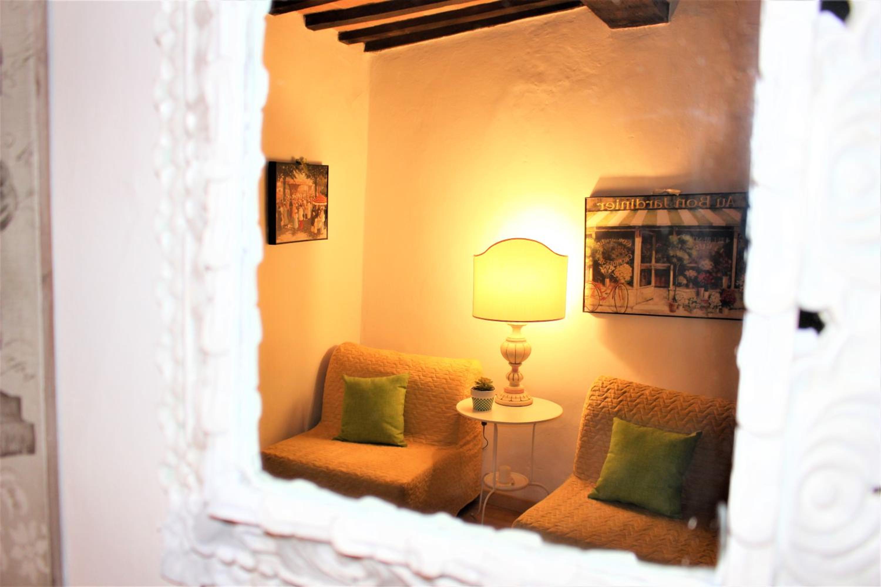 One-Bedroom Apartment - Split Level