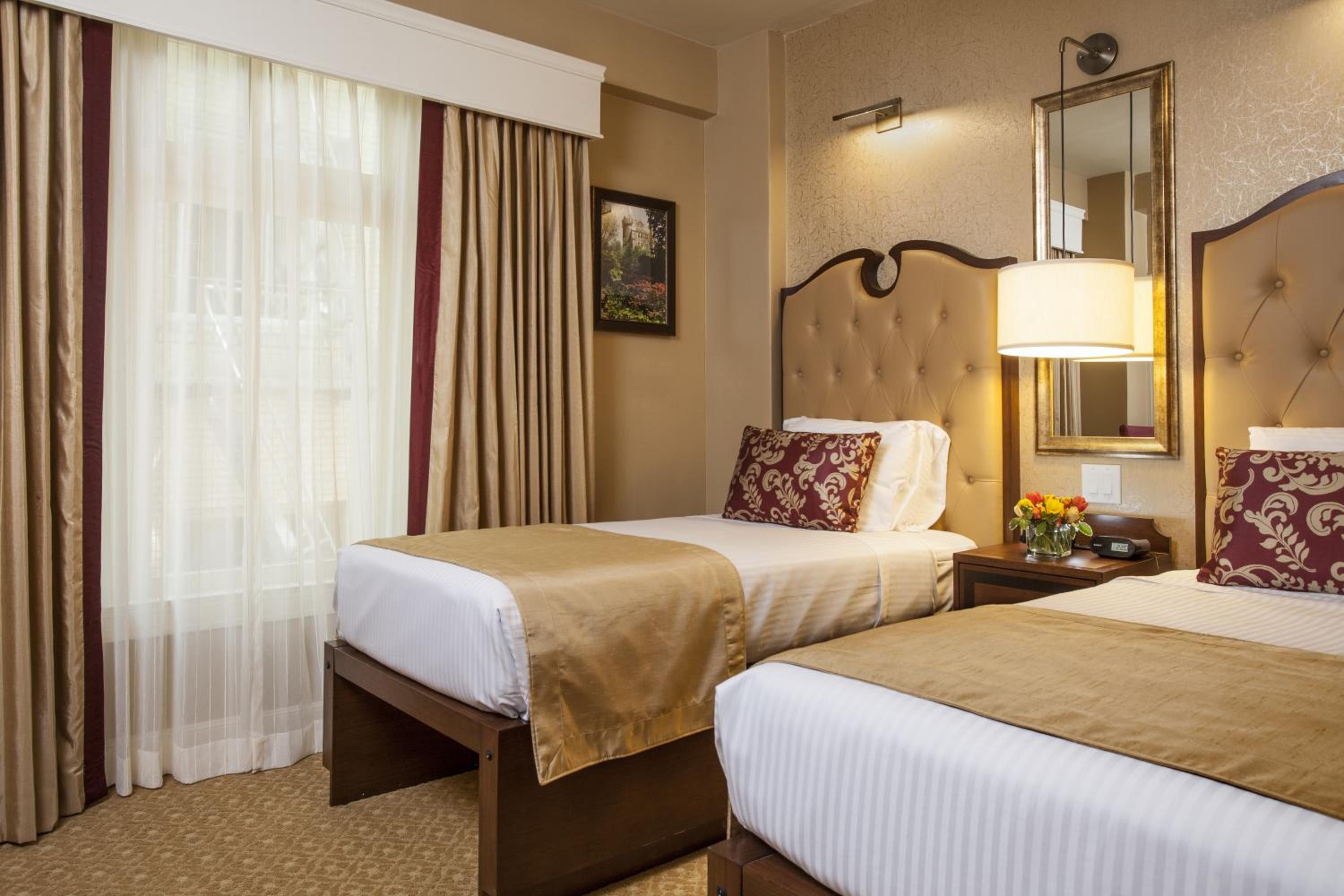 Superior Twin Room - Photo 1