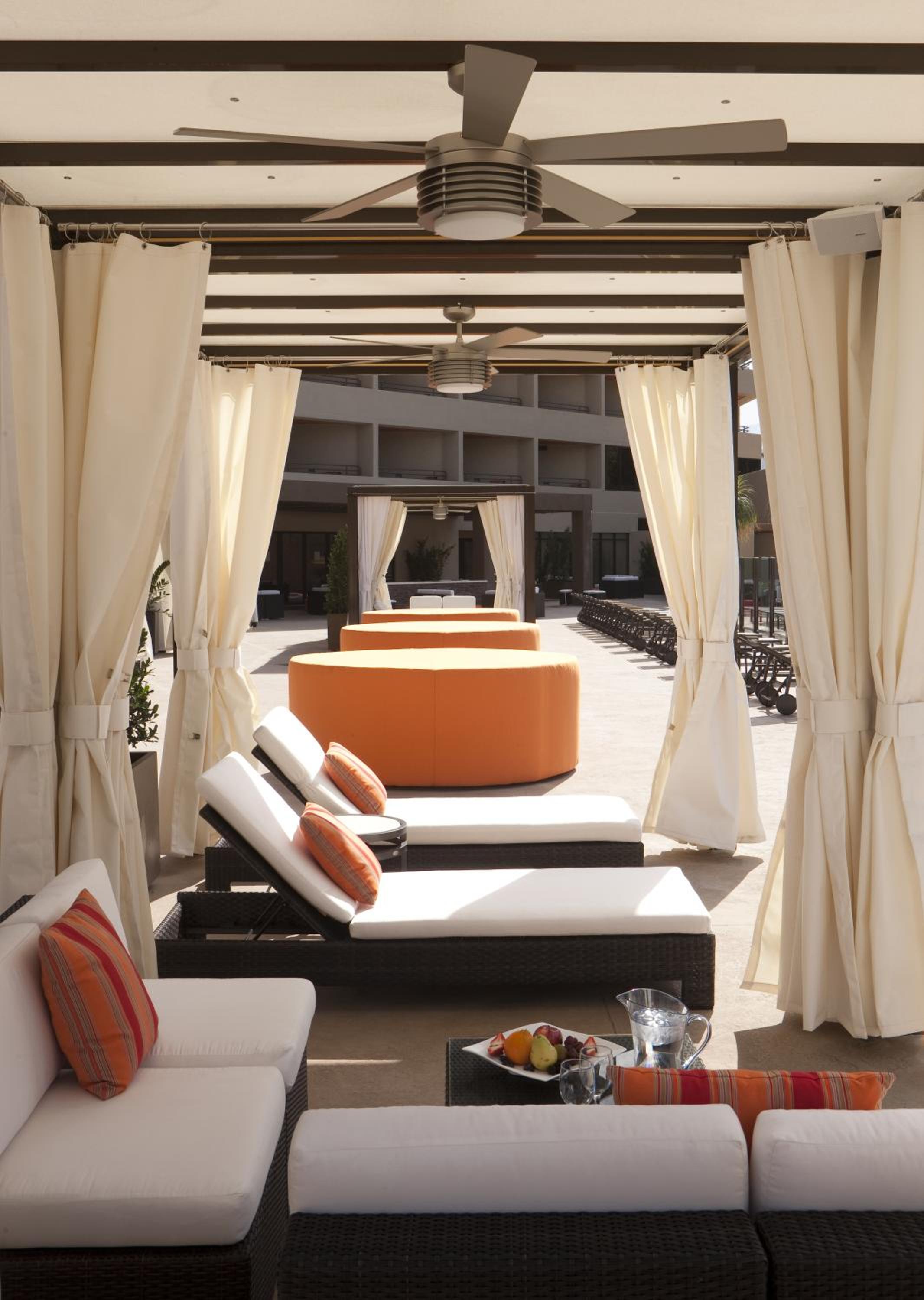 Cabana Suite - Photo 2