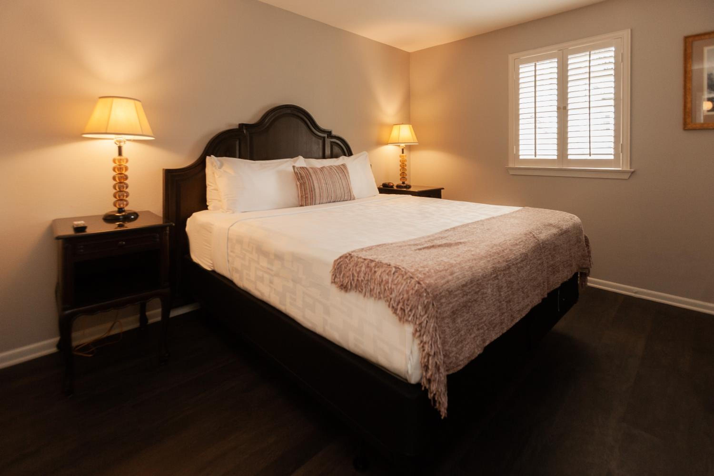 Two-Bedroom Suite photo 1