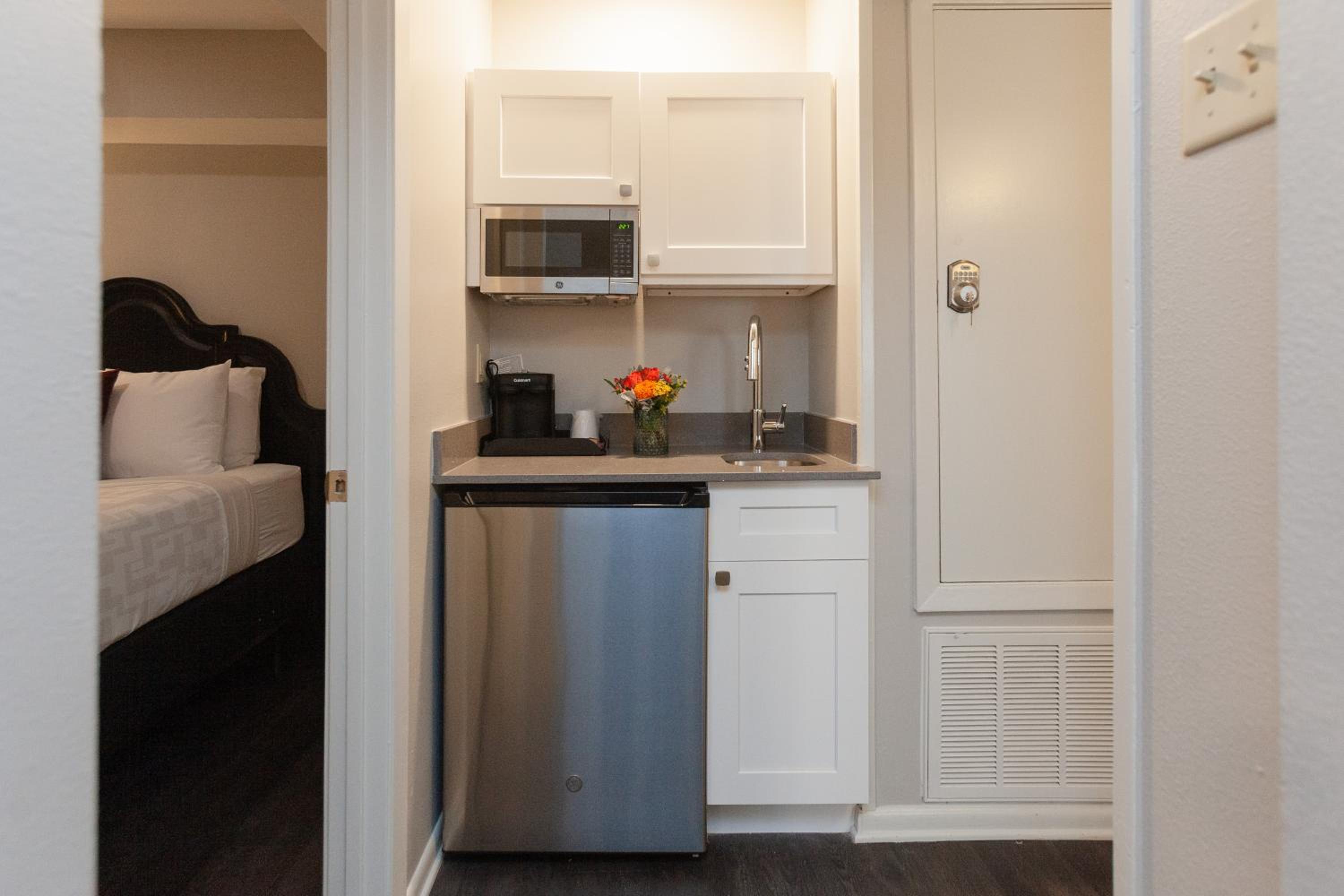 Two-Bedroom Suite photo 3