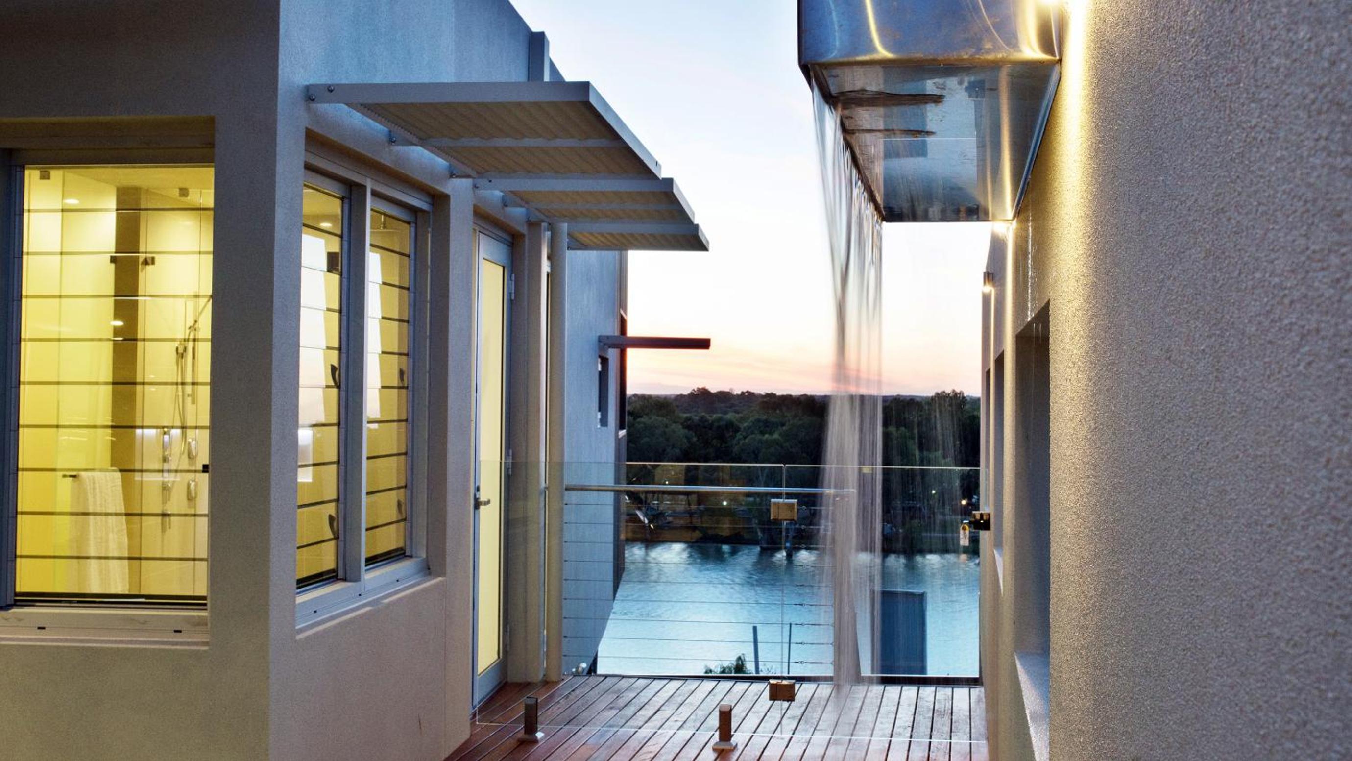 One-Bedroom Villa - Pastiche photo 3