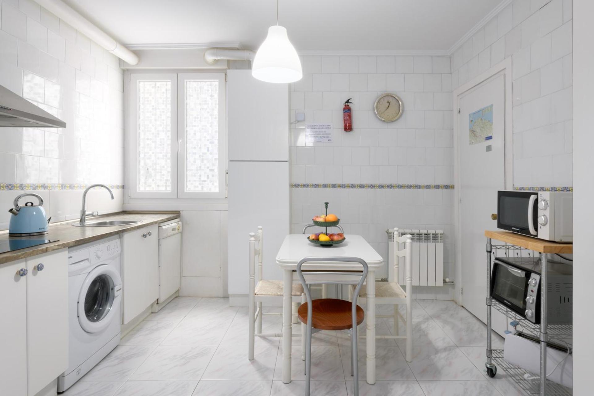 Apartment - Photo 9