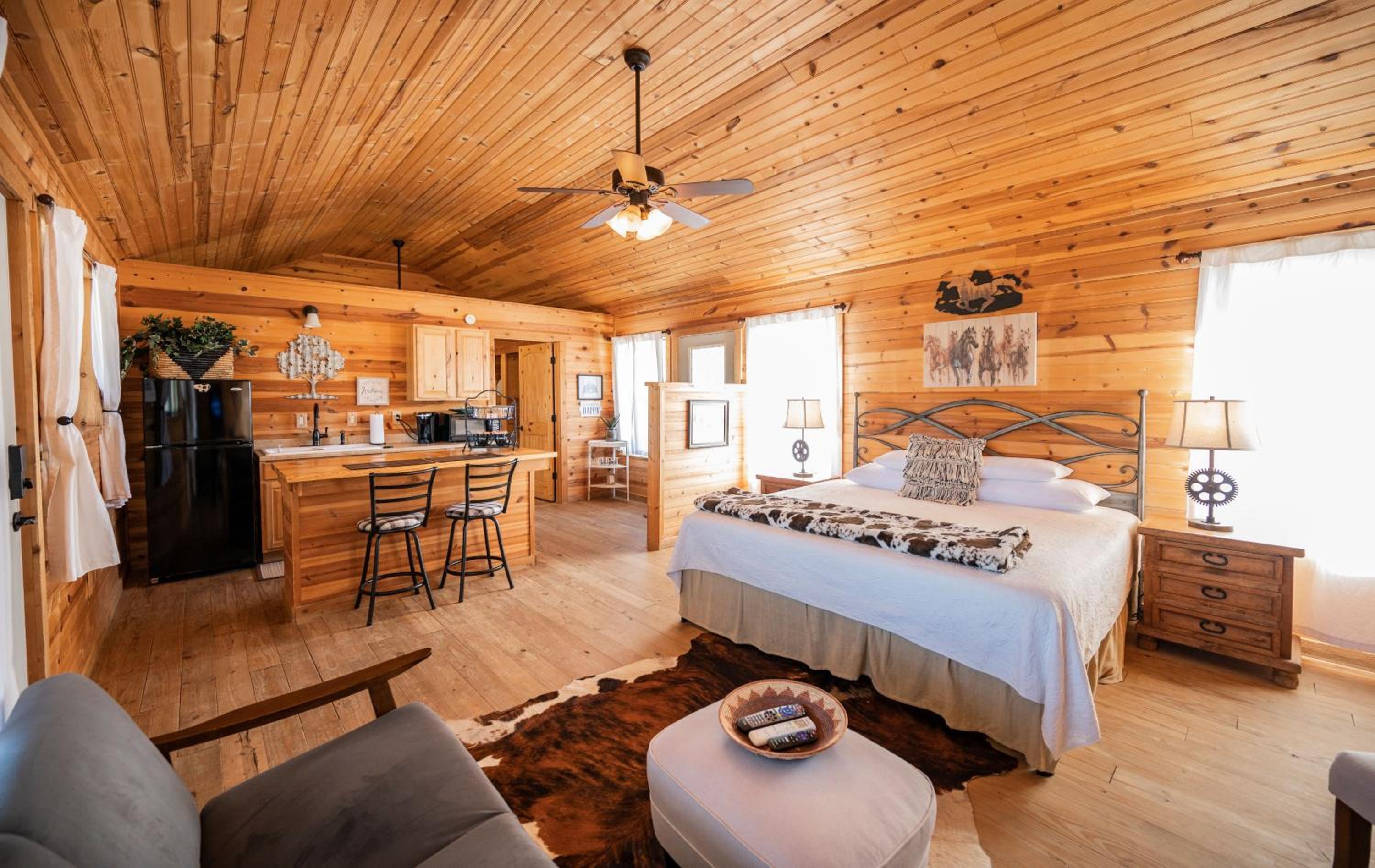 One-Bedroom Cabin