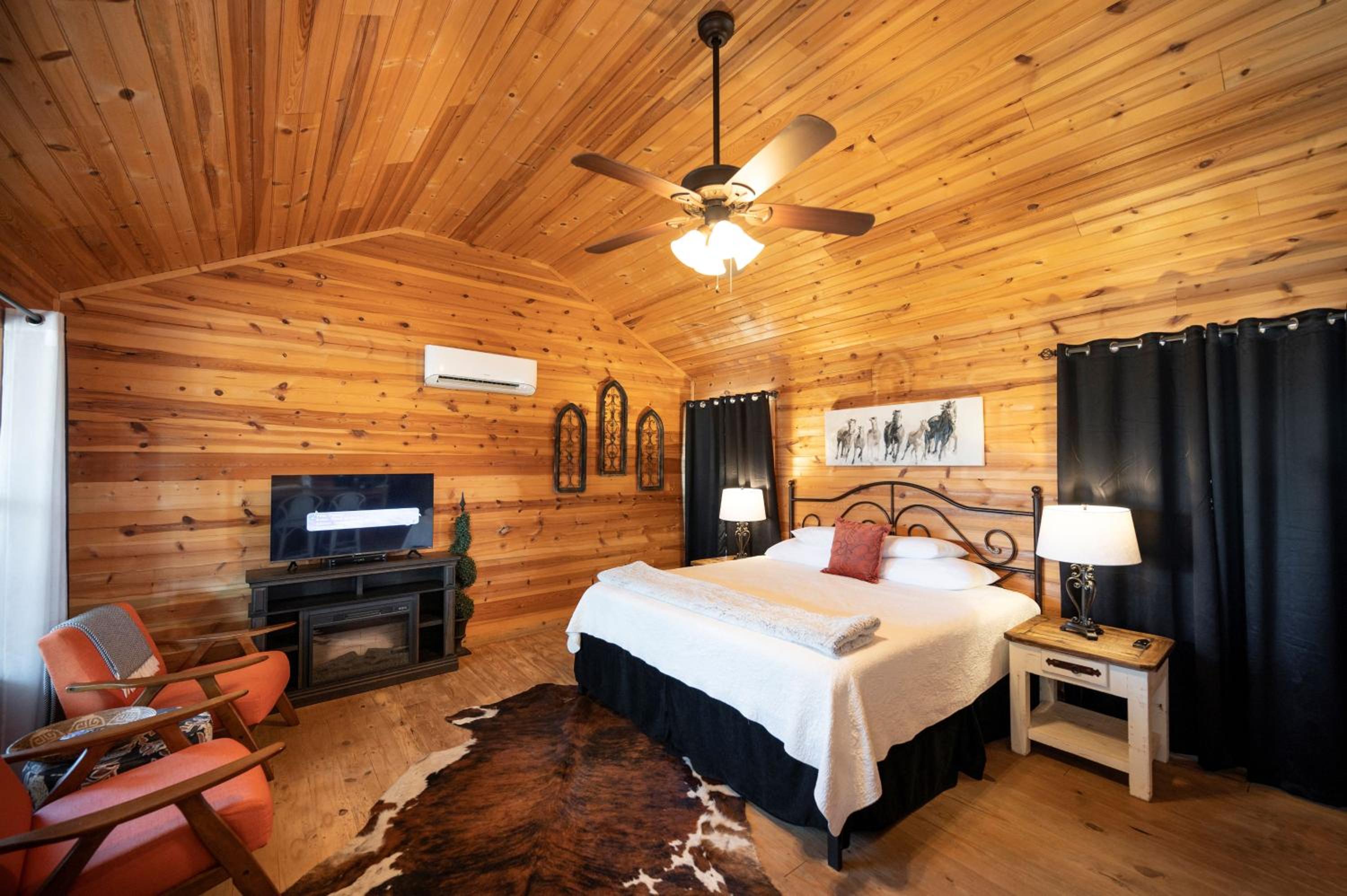 Deluxe Cabin
