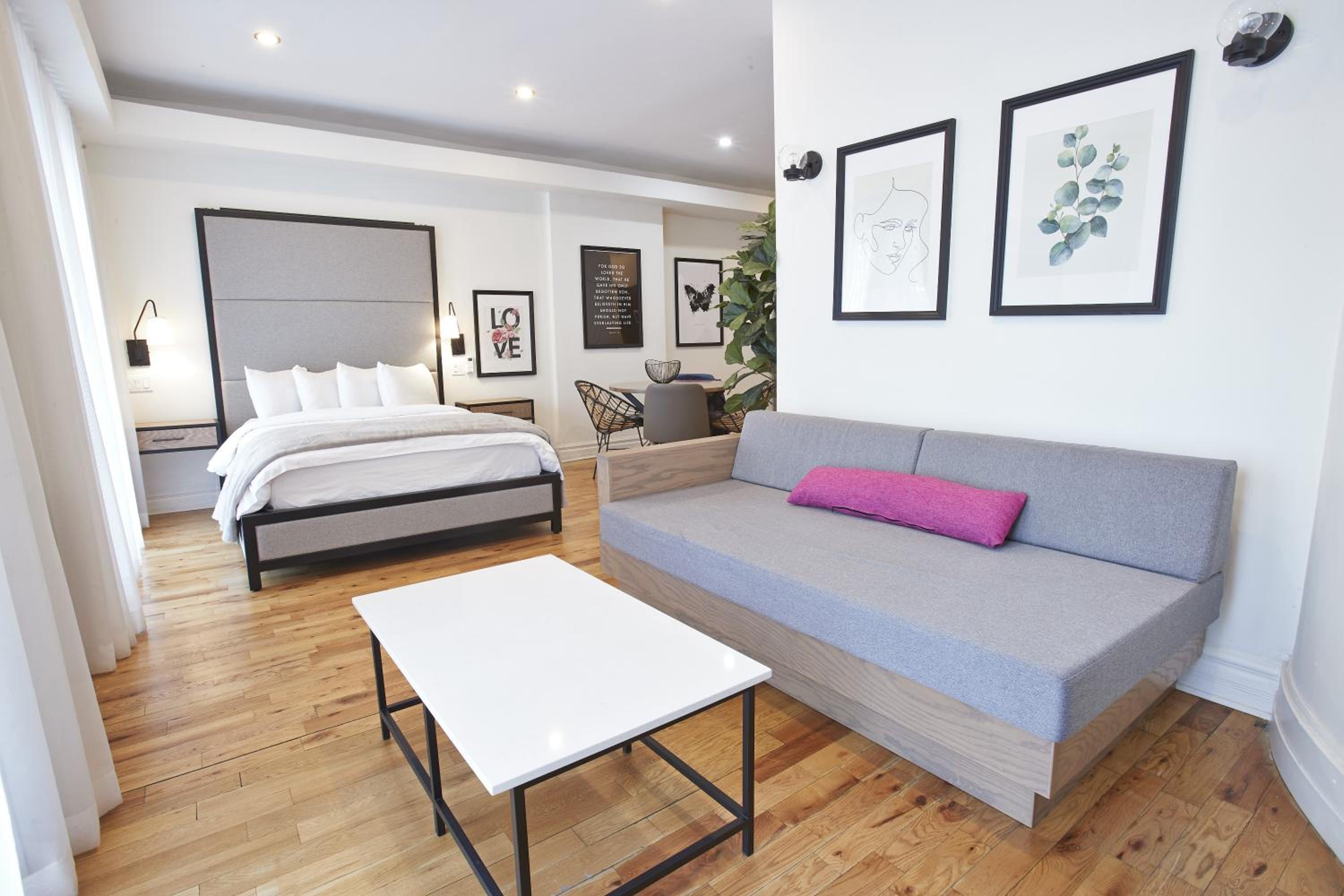 Executive Room