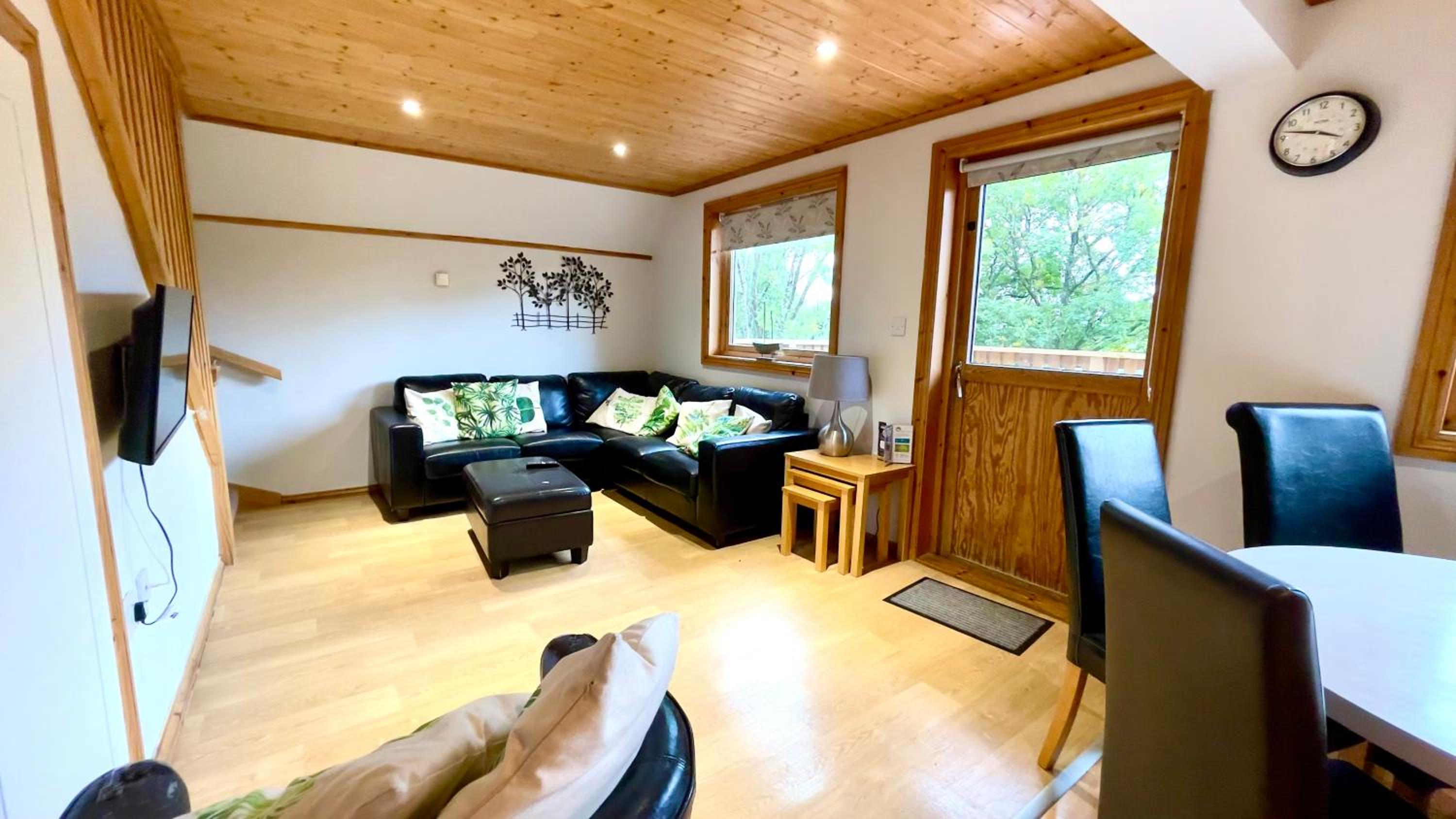 Three-Bedroom House photo 1