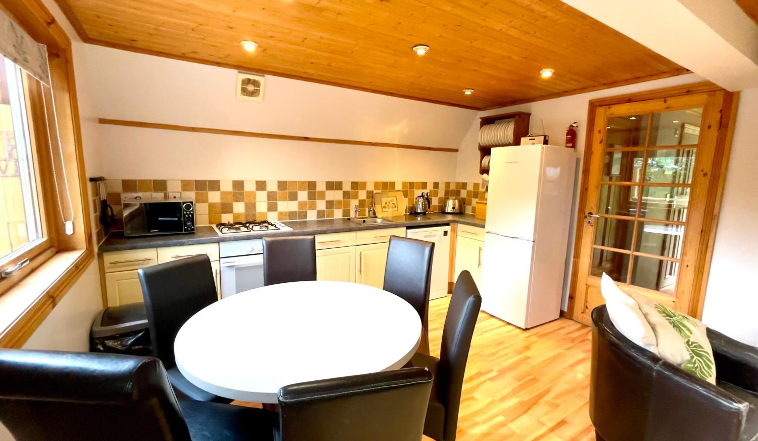 Three-Bedroom House photo 2