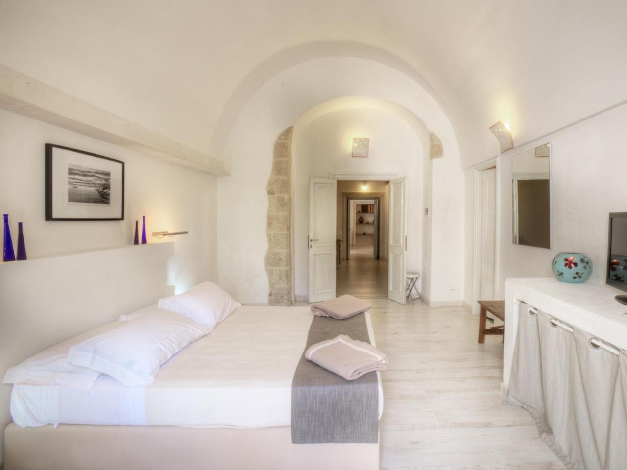 Triple Room with Garden View - Photo 5
