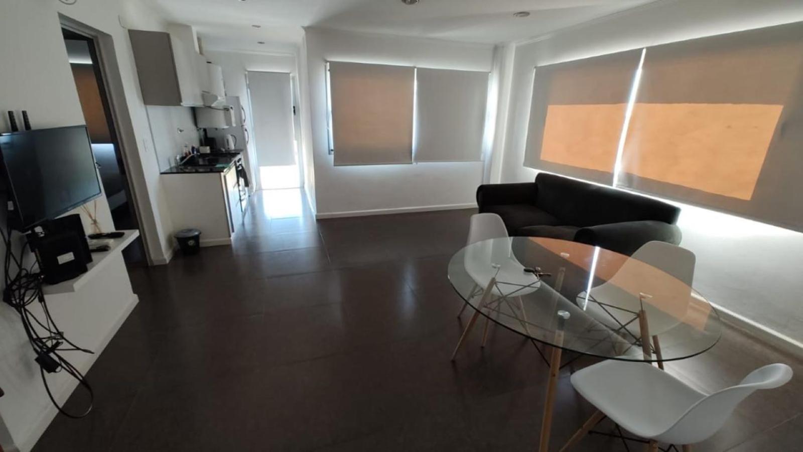 One-Bedroom Apartment photo 1