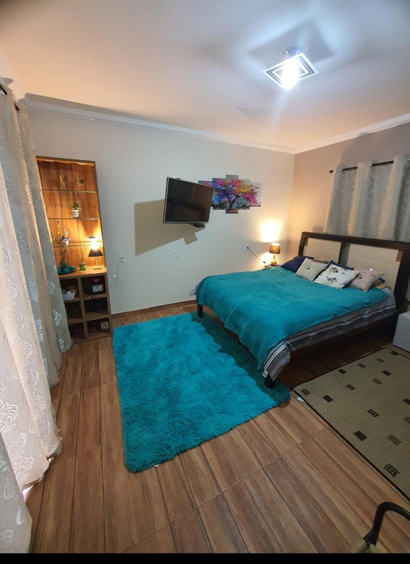 Three-Bedroom House photo 1