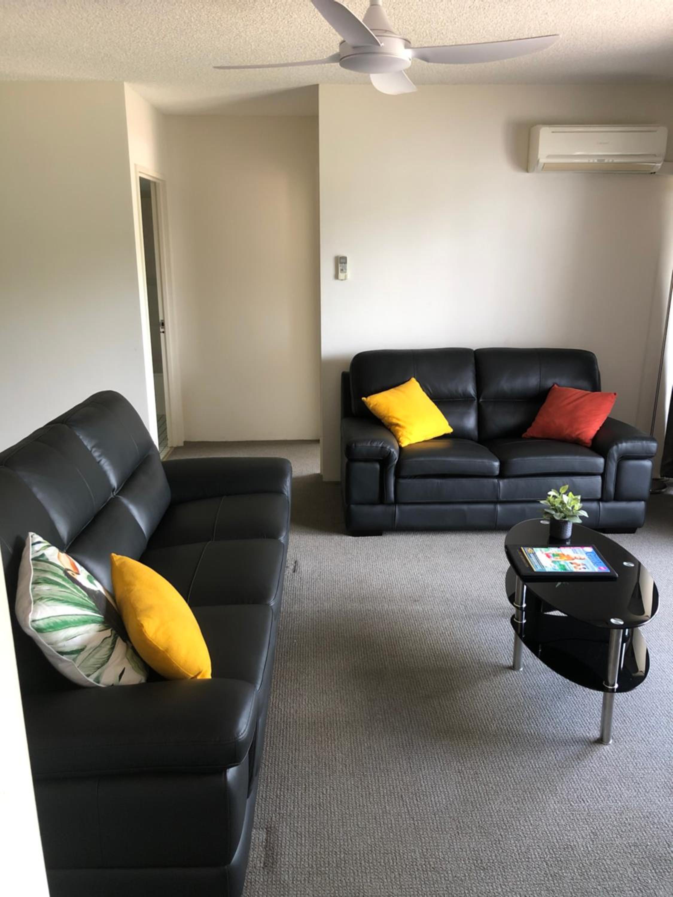One Queen Apartment photo 3