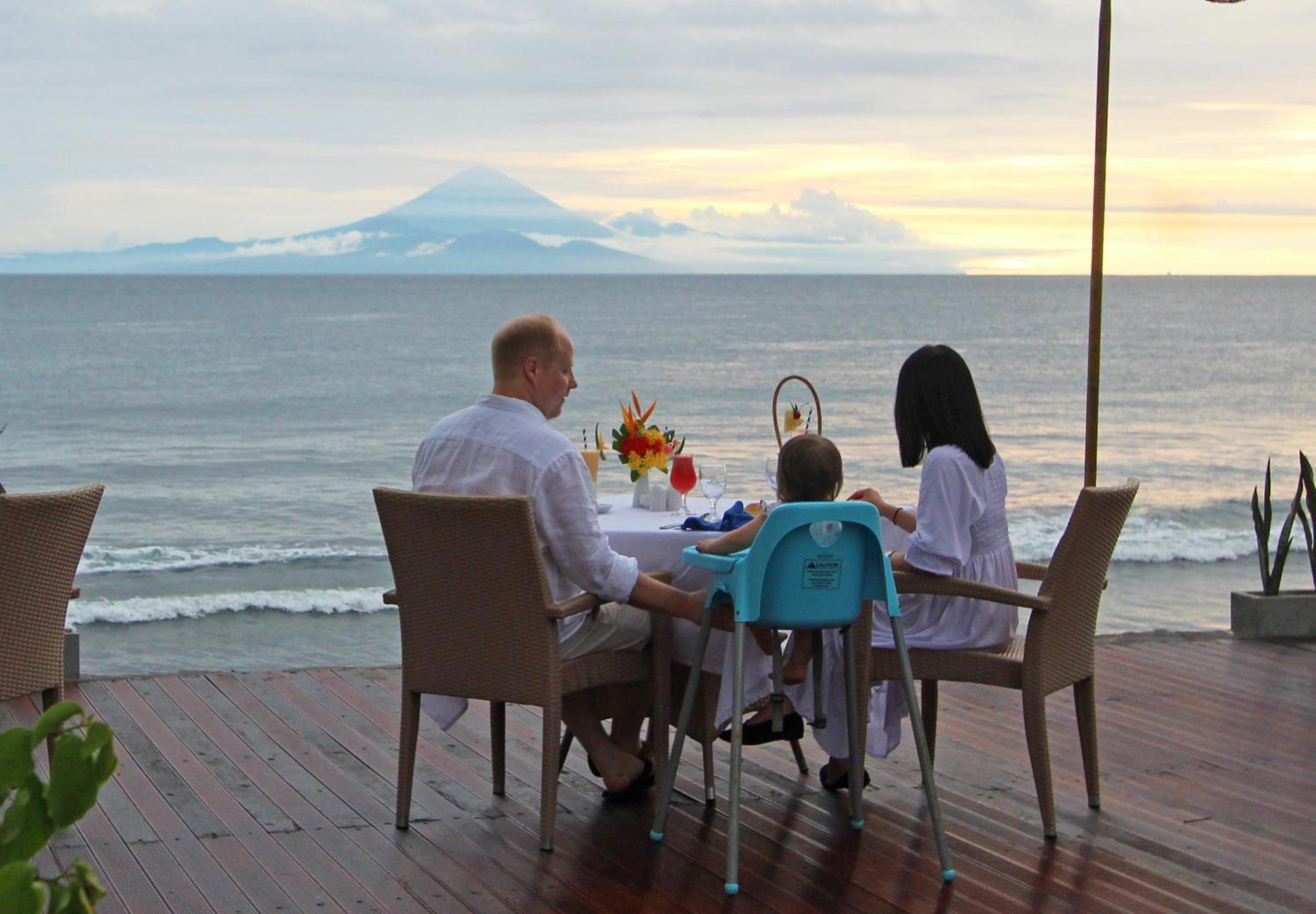 Special Offer - Two-Bedroom Mangsit Suite With 1x Family Set Dinner