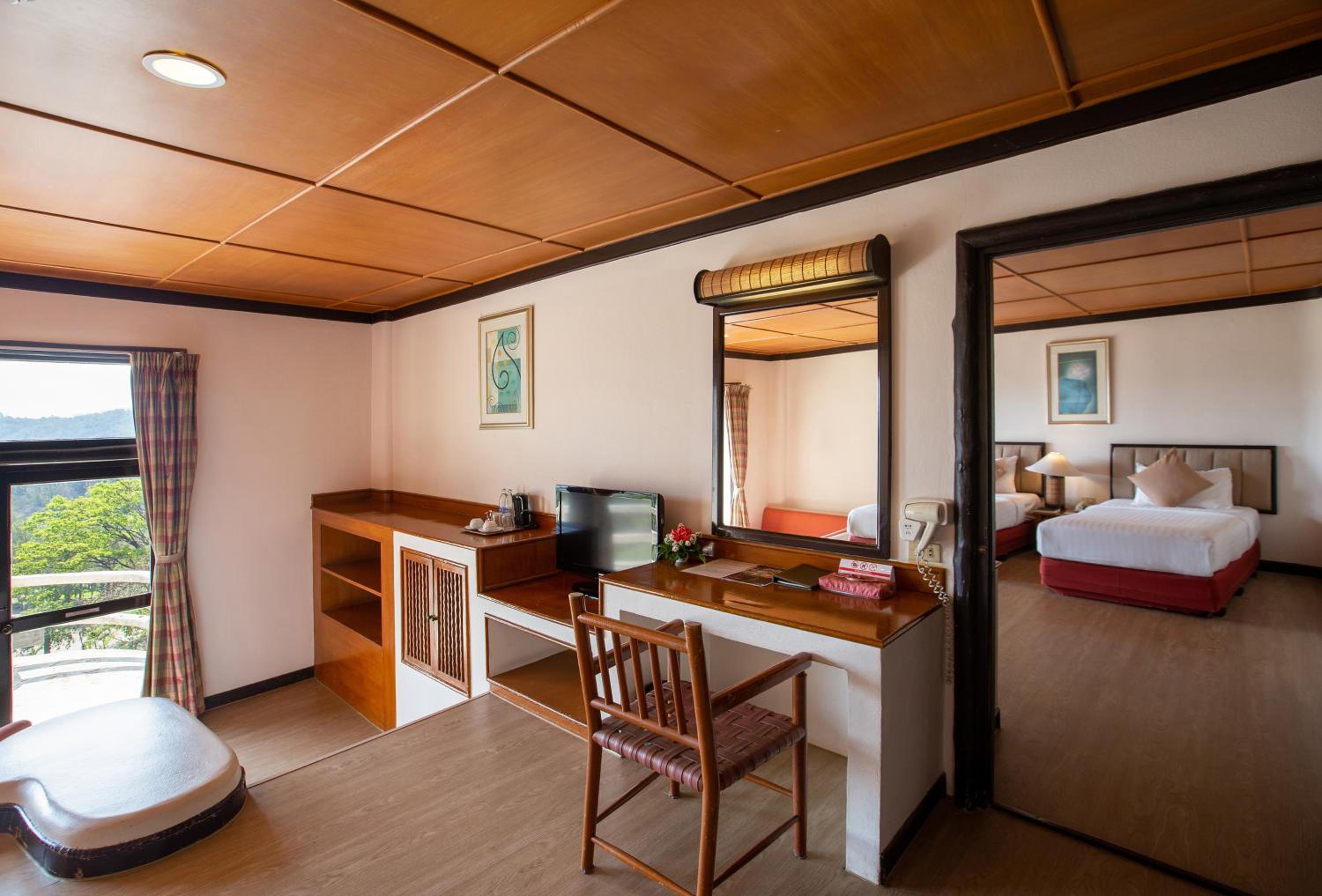 Superior Room - Photo 8