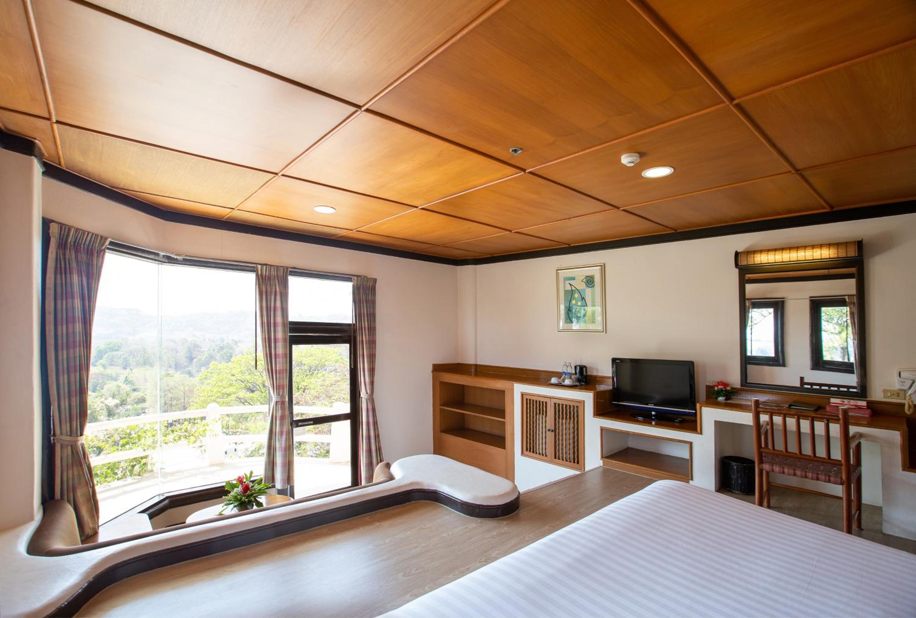 Superior Room - Photo 9