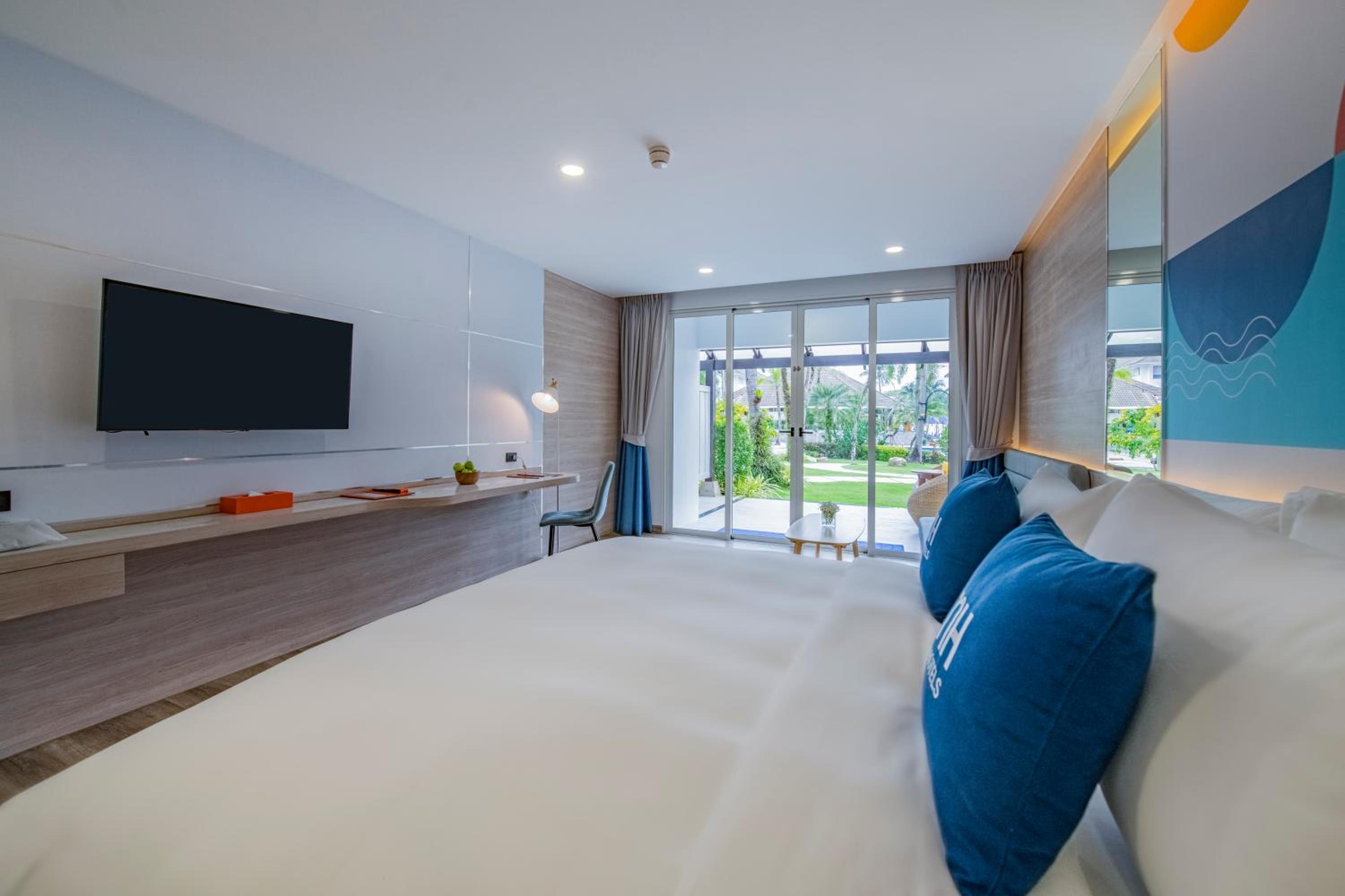 Grand Deluxe Room - Photo 5
