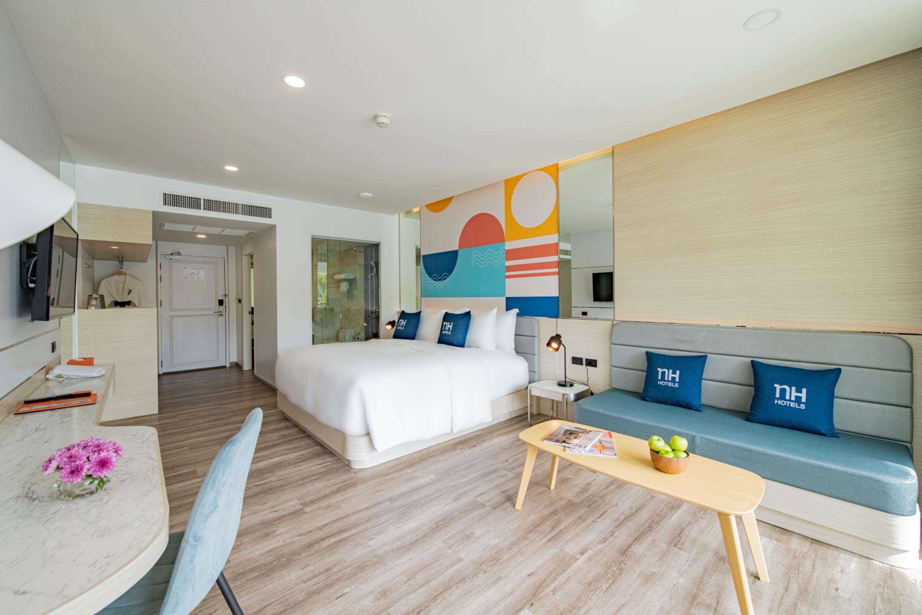 Deluxe Room - Photo 2