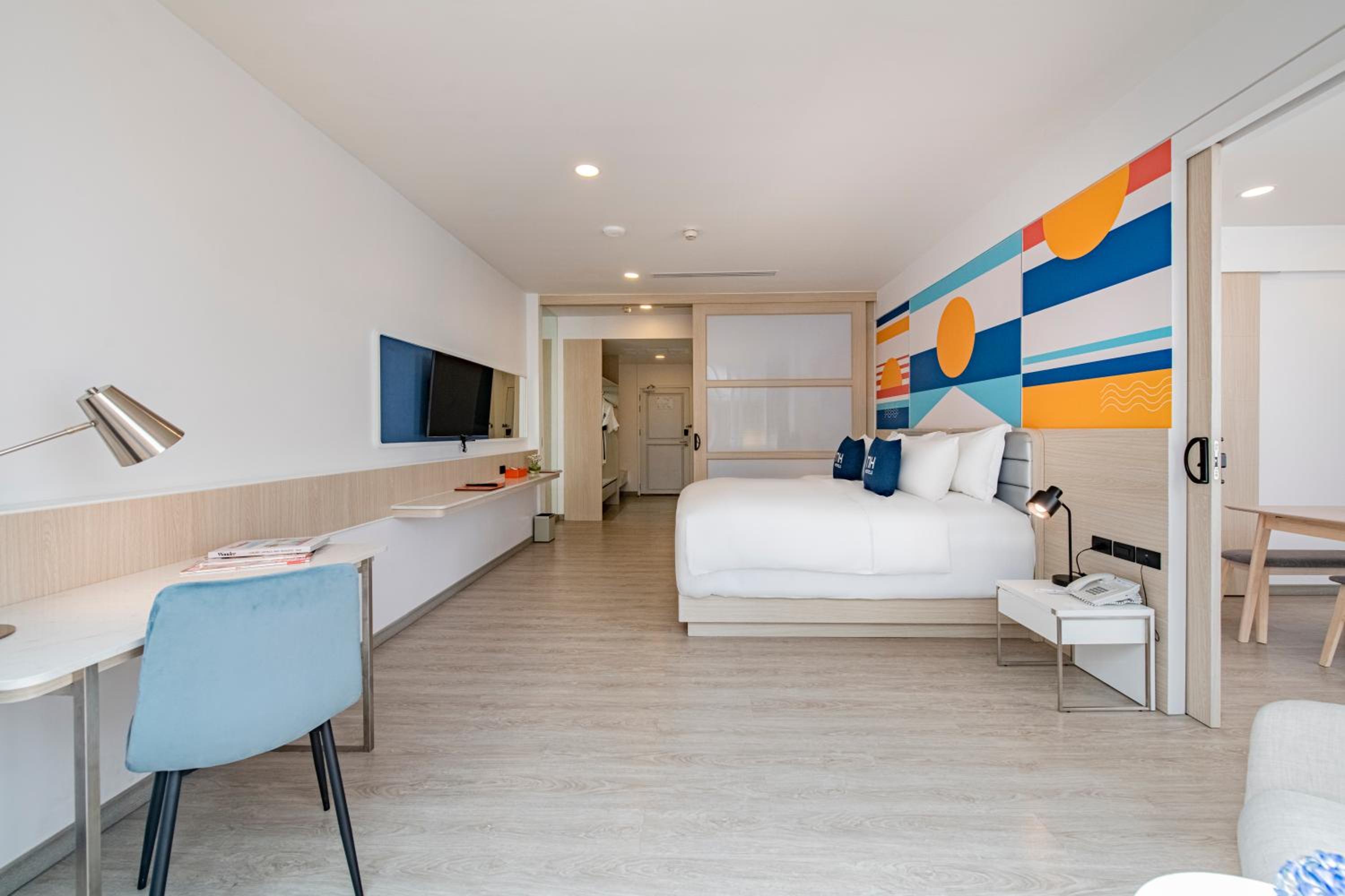 Family Suite 2 Bedrooms	 - Photo 13