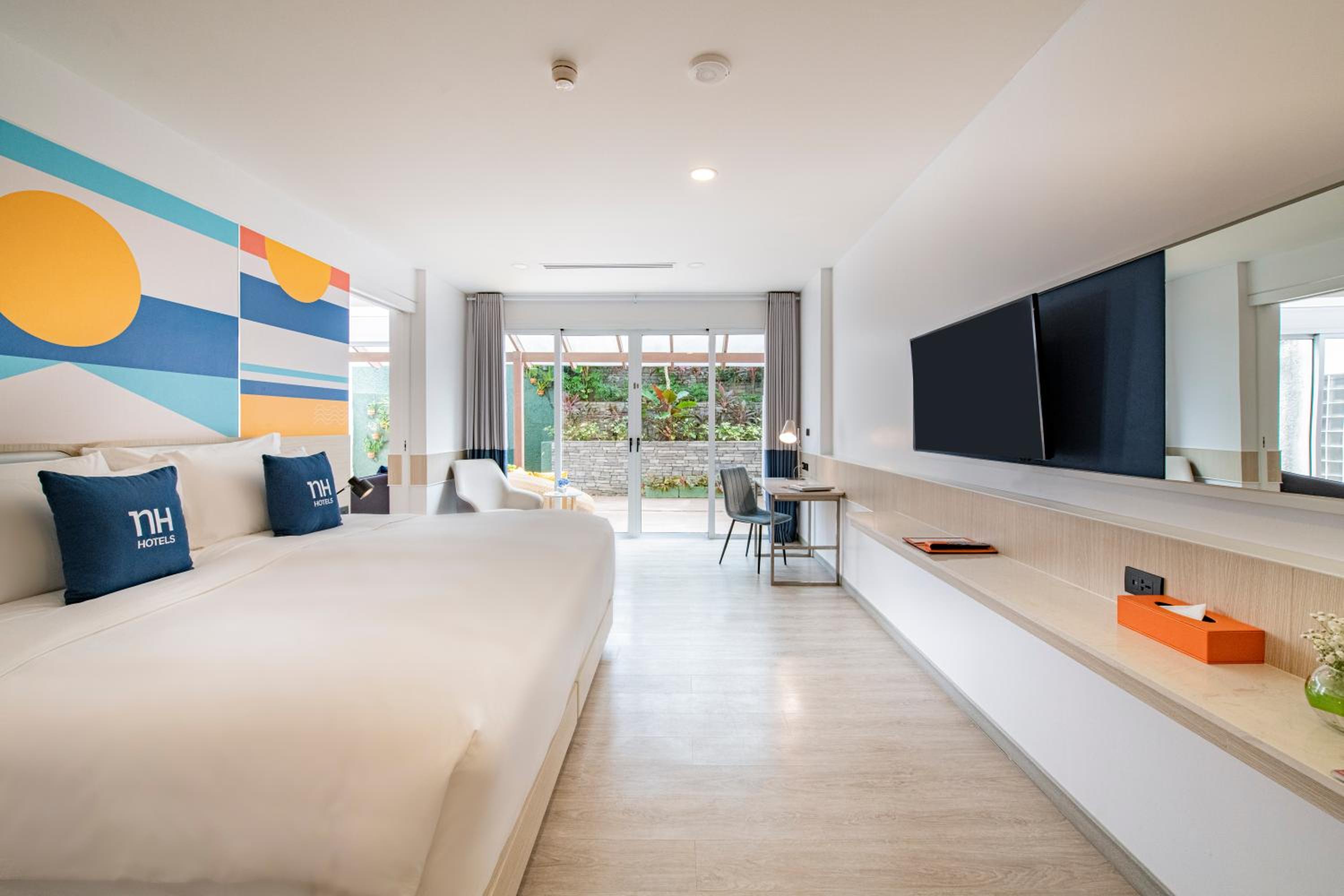 Family Suite 2 Bedrooms	 - Photo 17