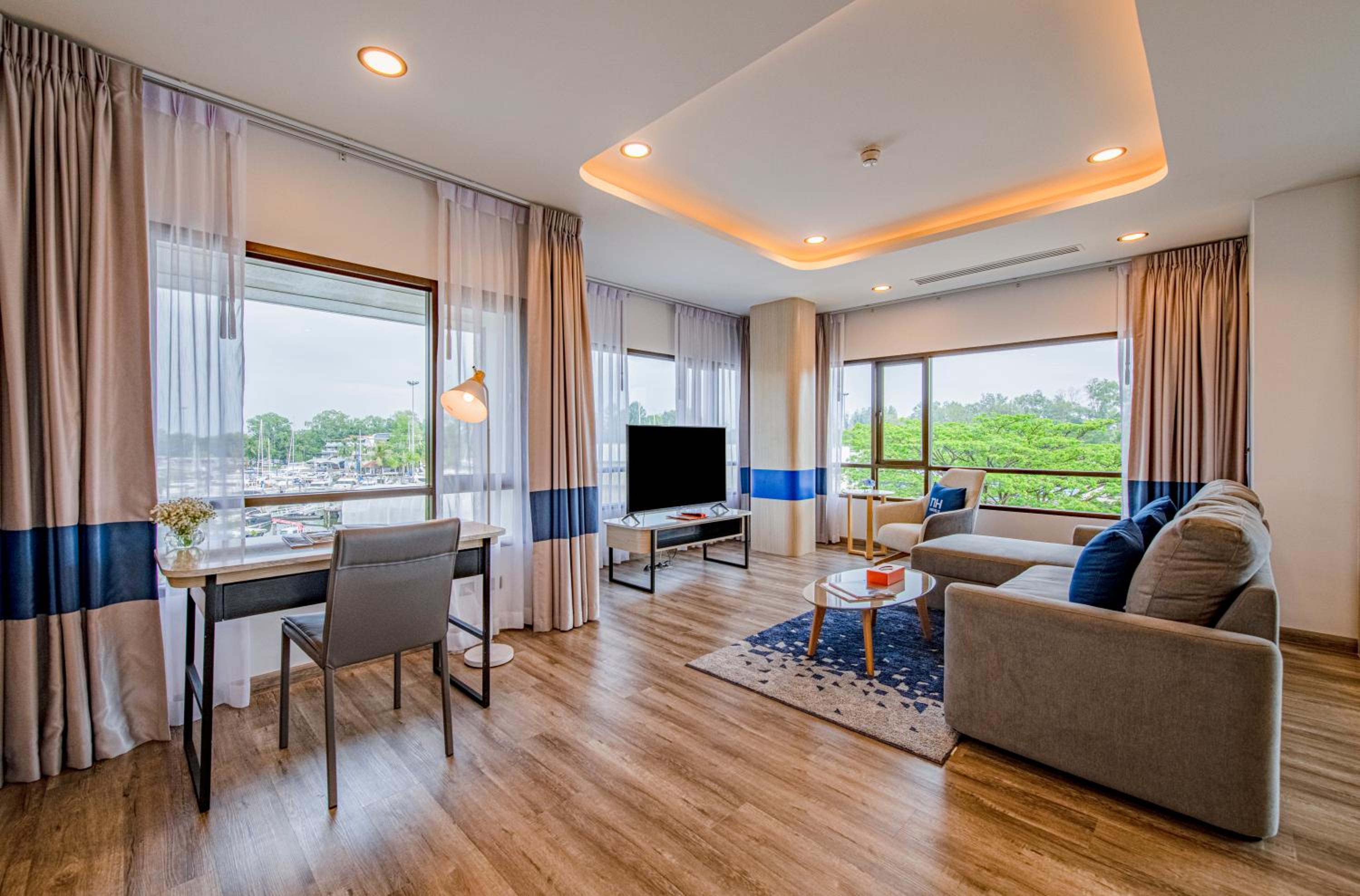Lagoon Suite - Photo 8