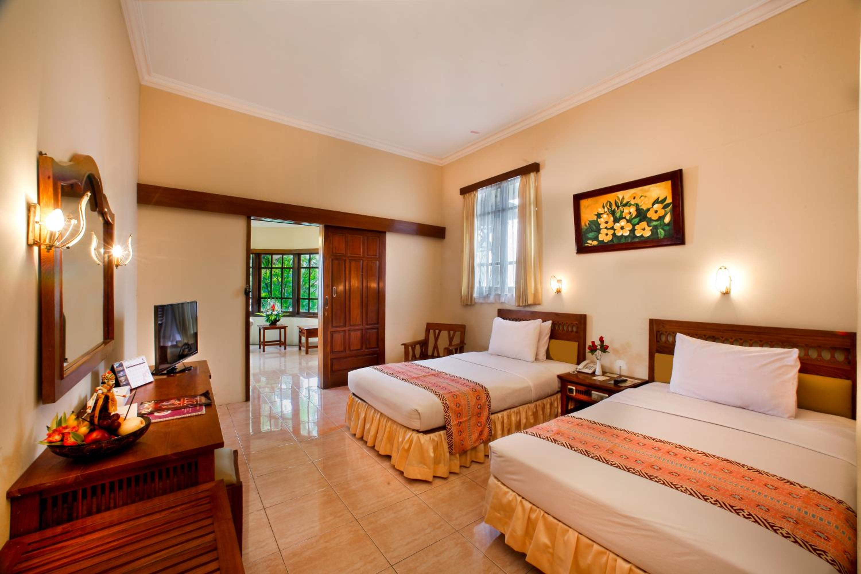 Suite with Garden View photo 3