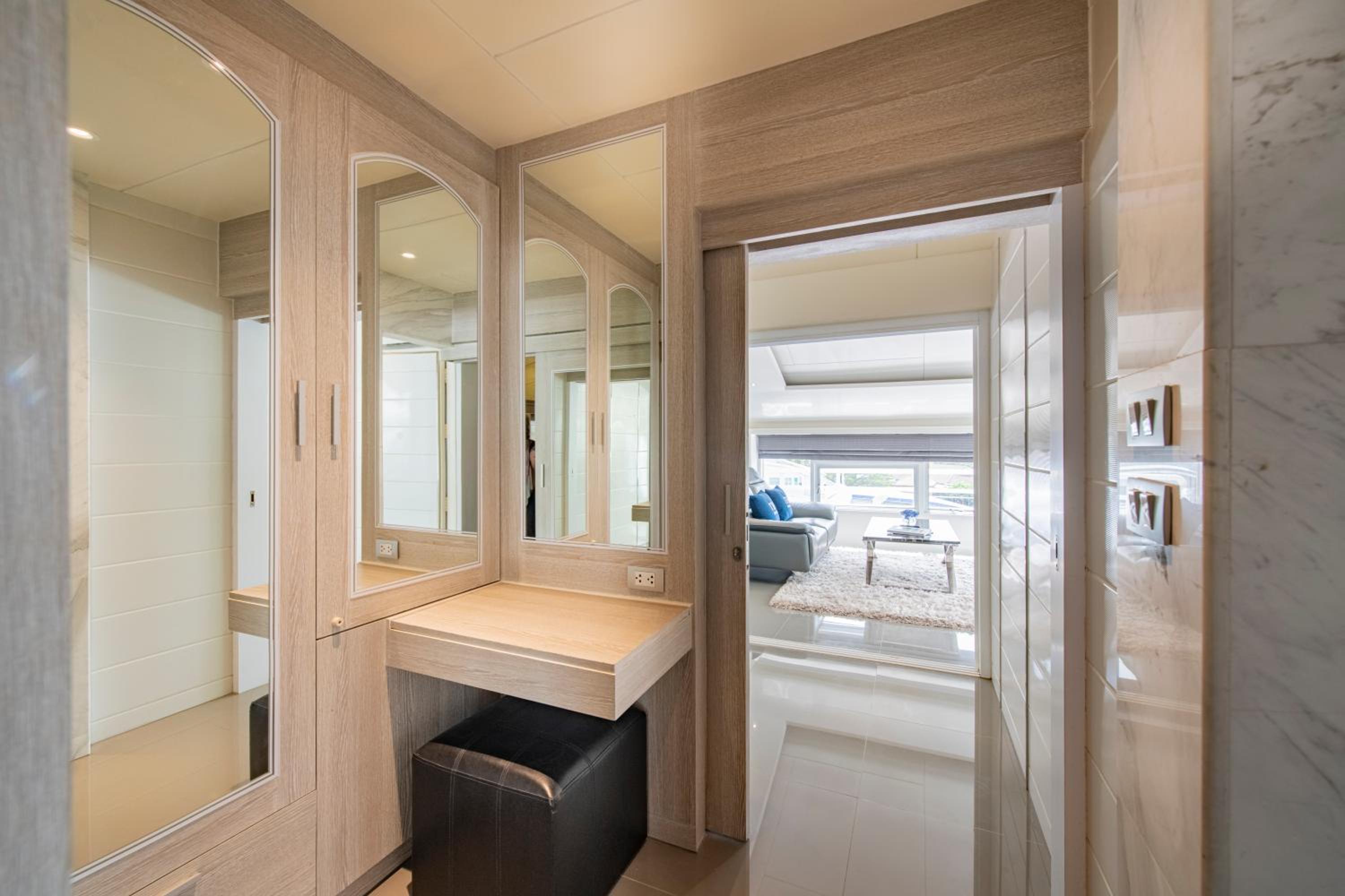 Penthouse 1 Bedroom - Photo 4