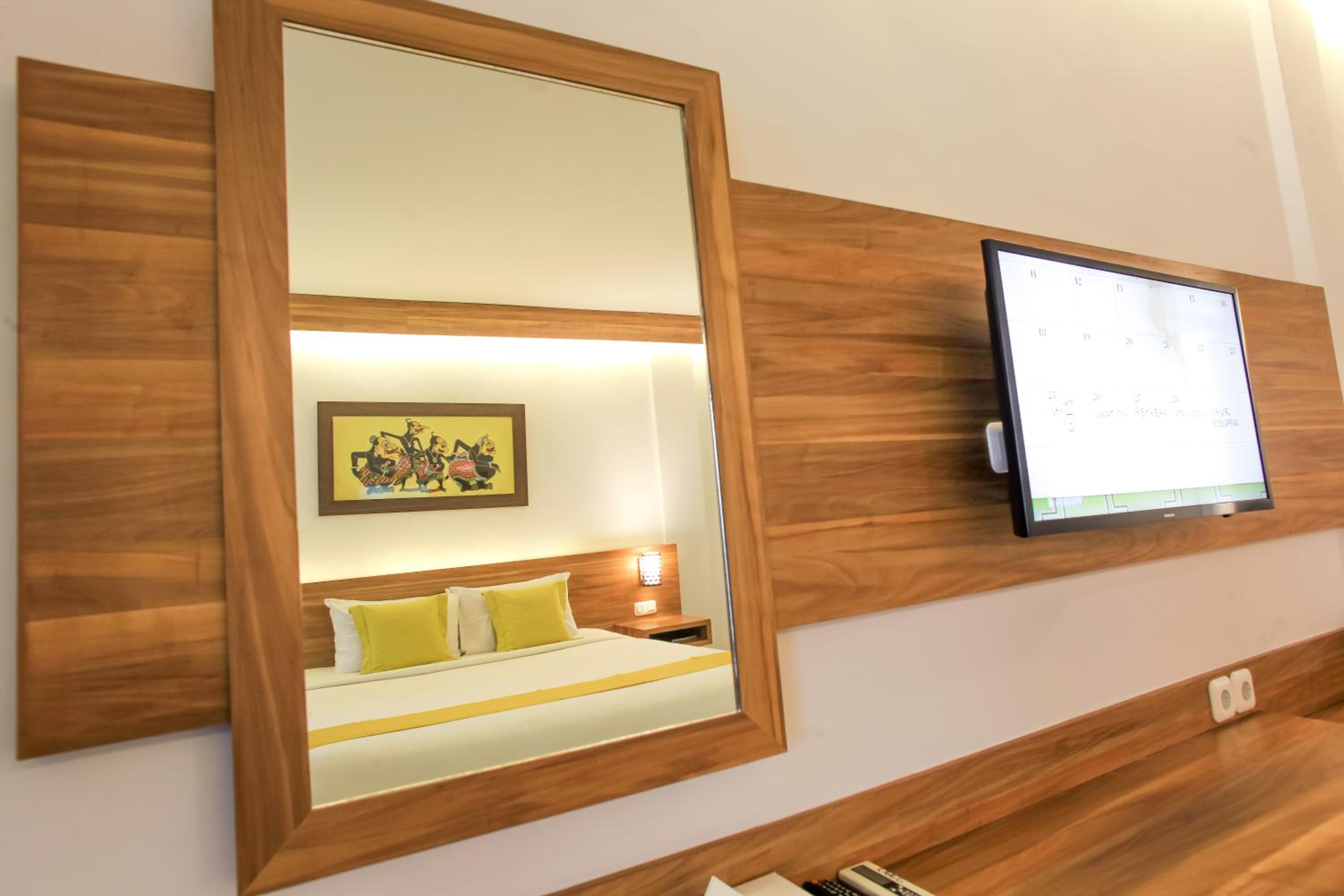 Deluxe Double or Twin Room photo 3