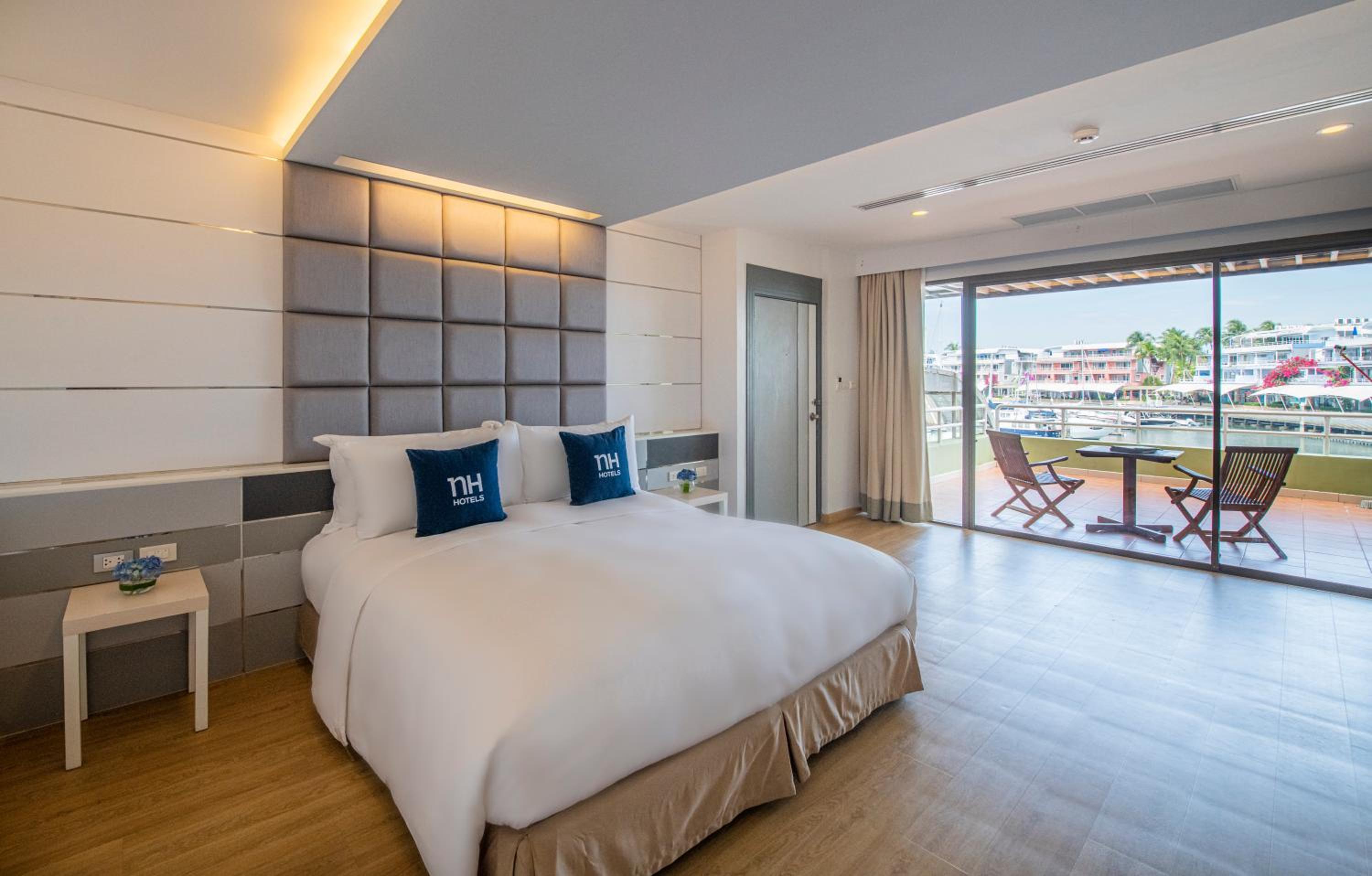 Marina Grand One Bedroom Suite - Photo 1
