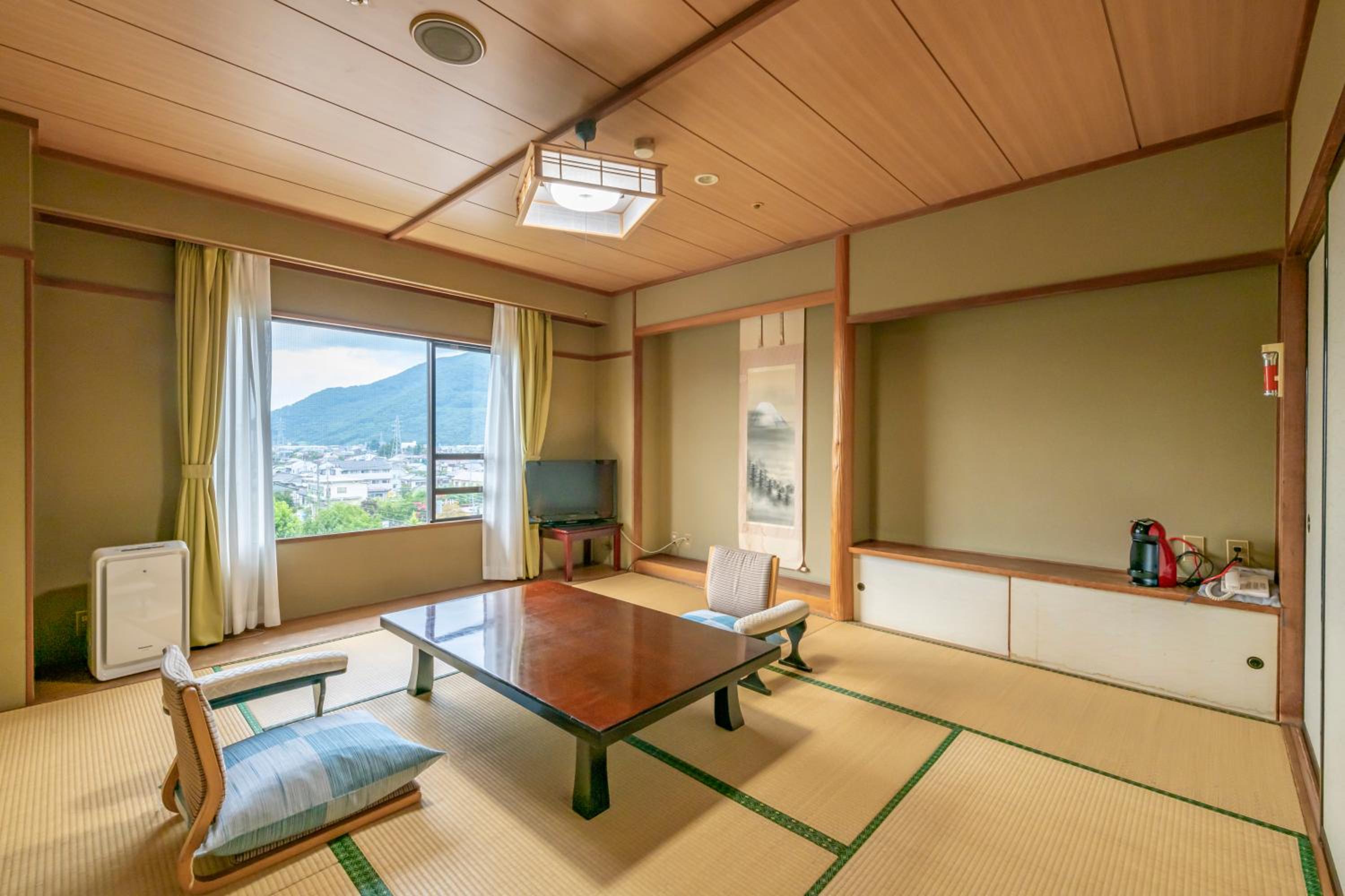 Standard Japanese-Style Room - Photo 3
