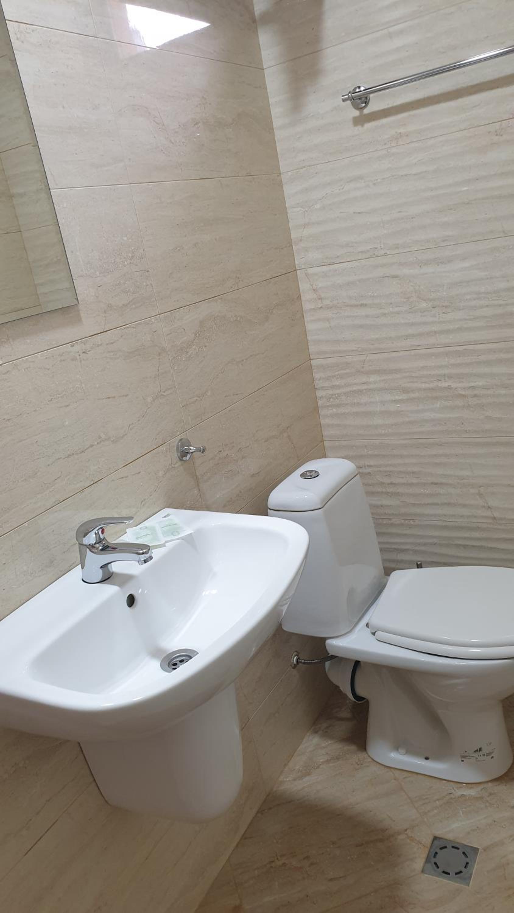 Budget Double Room - No Balcony photo 3