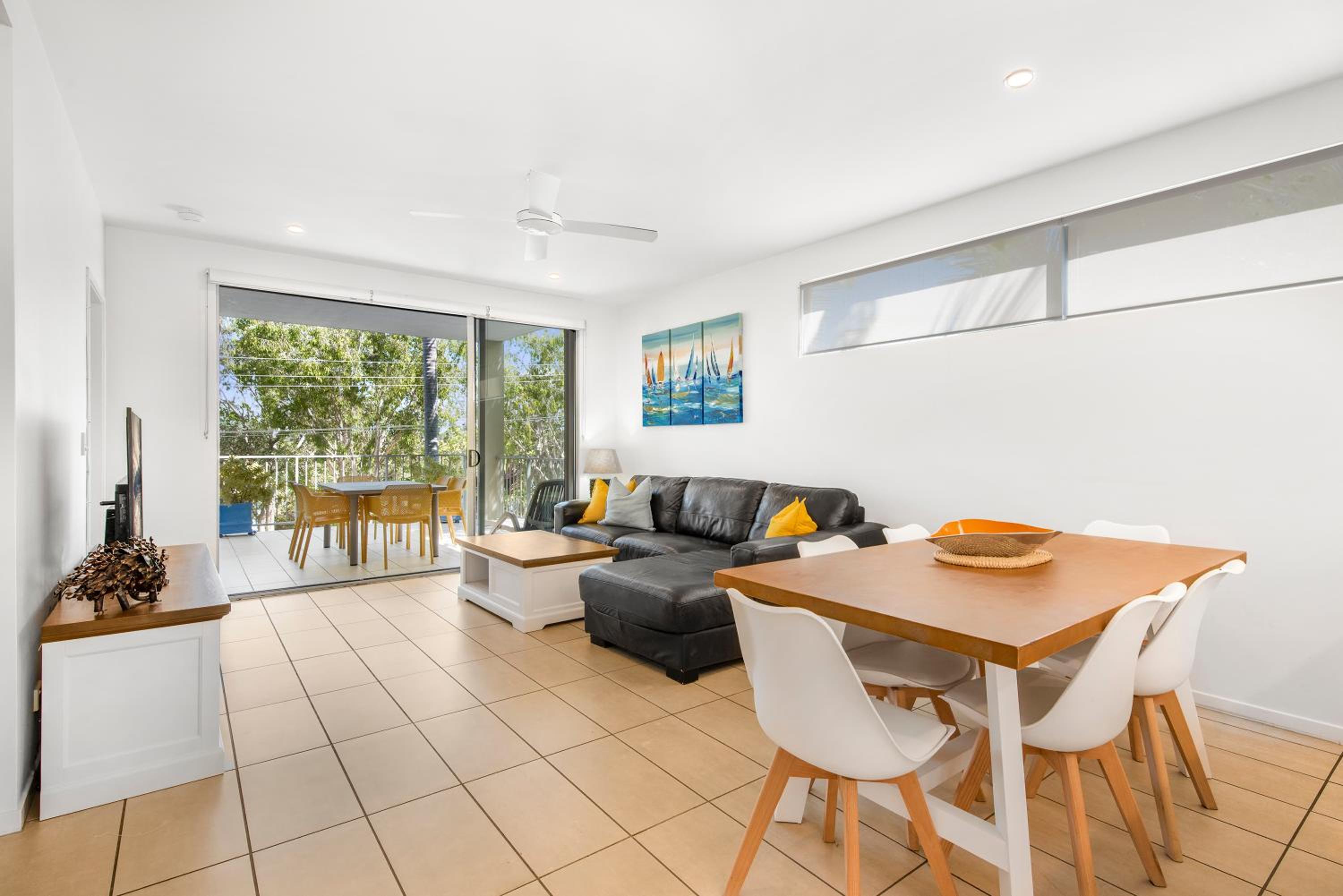 Two-Bedroom Apartment with Water View - Photo 6