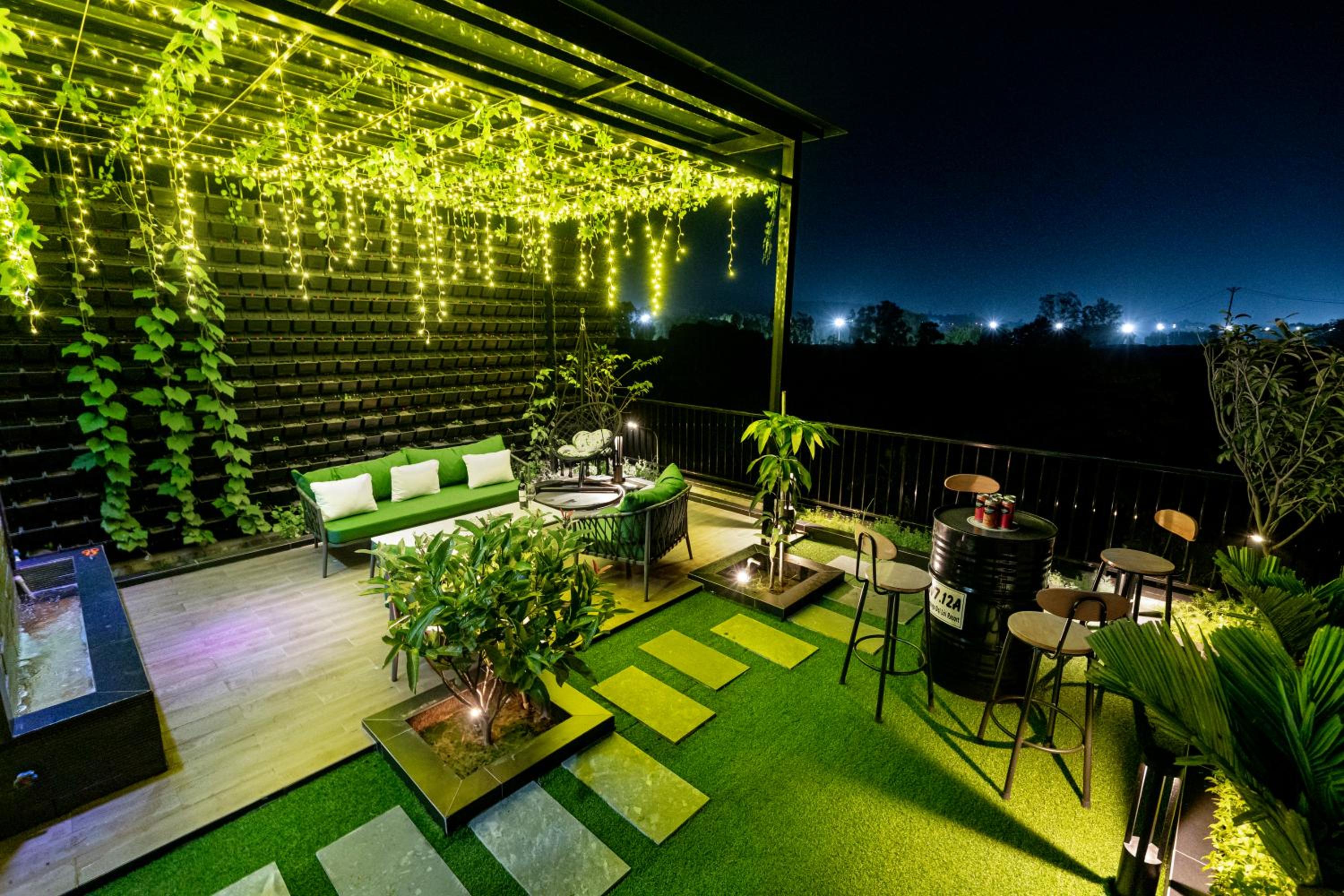 Superior Villa photo 2