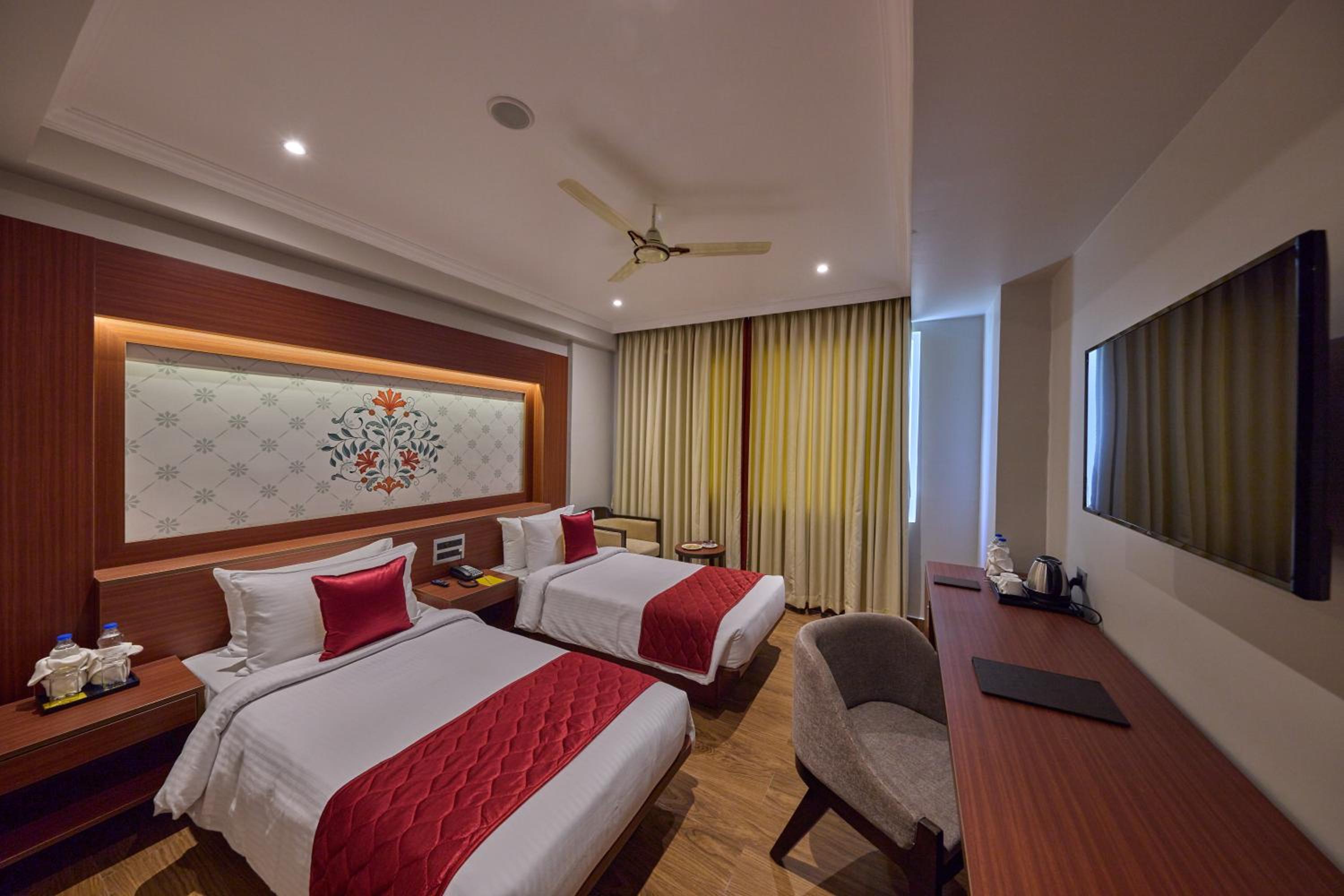 Deluxe Twin Room - Photo 5