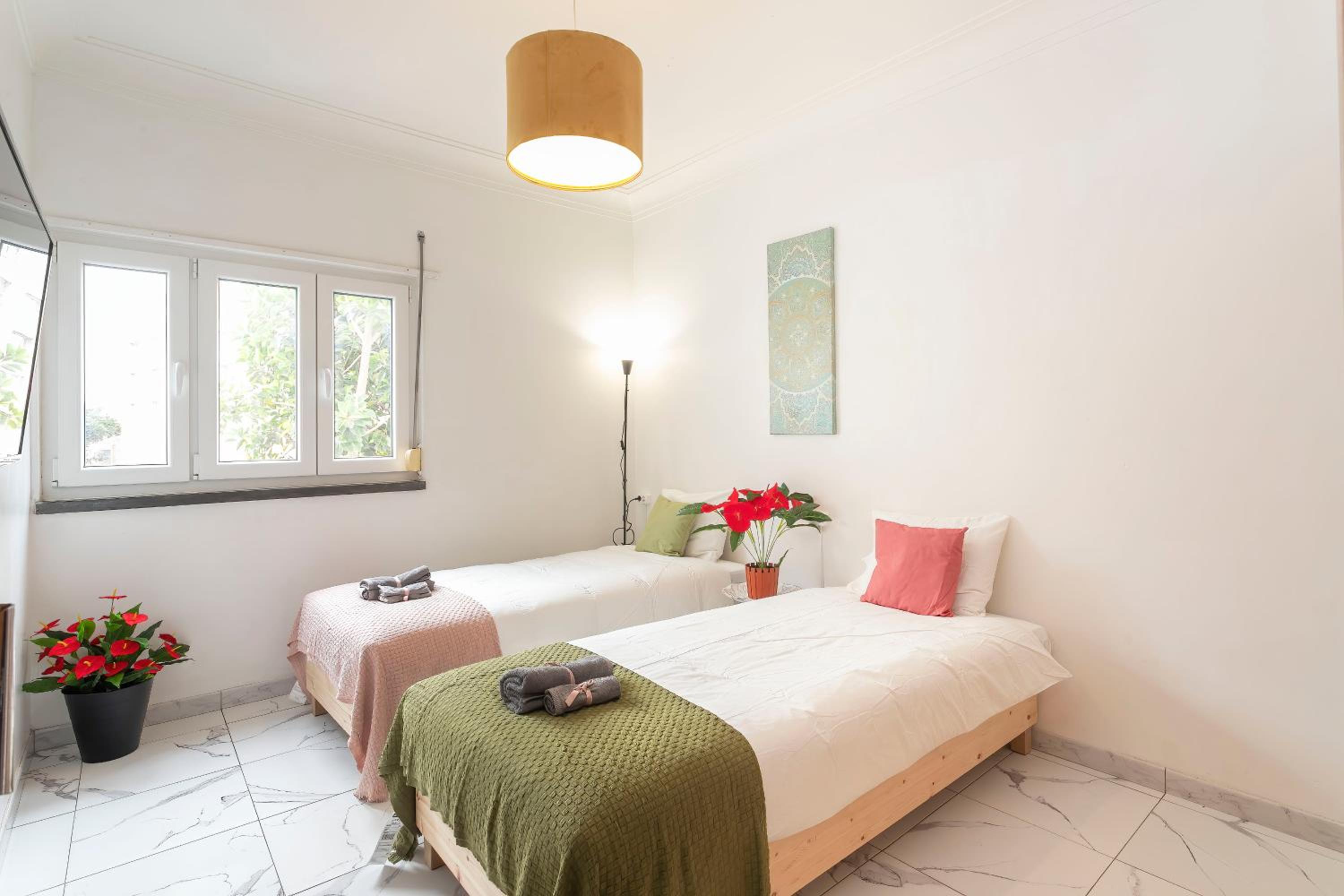 Twin Room with Shared Bathroom